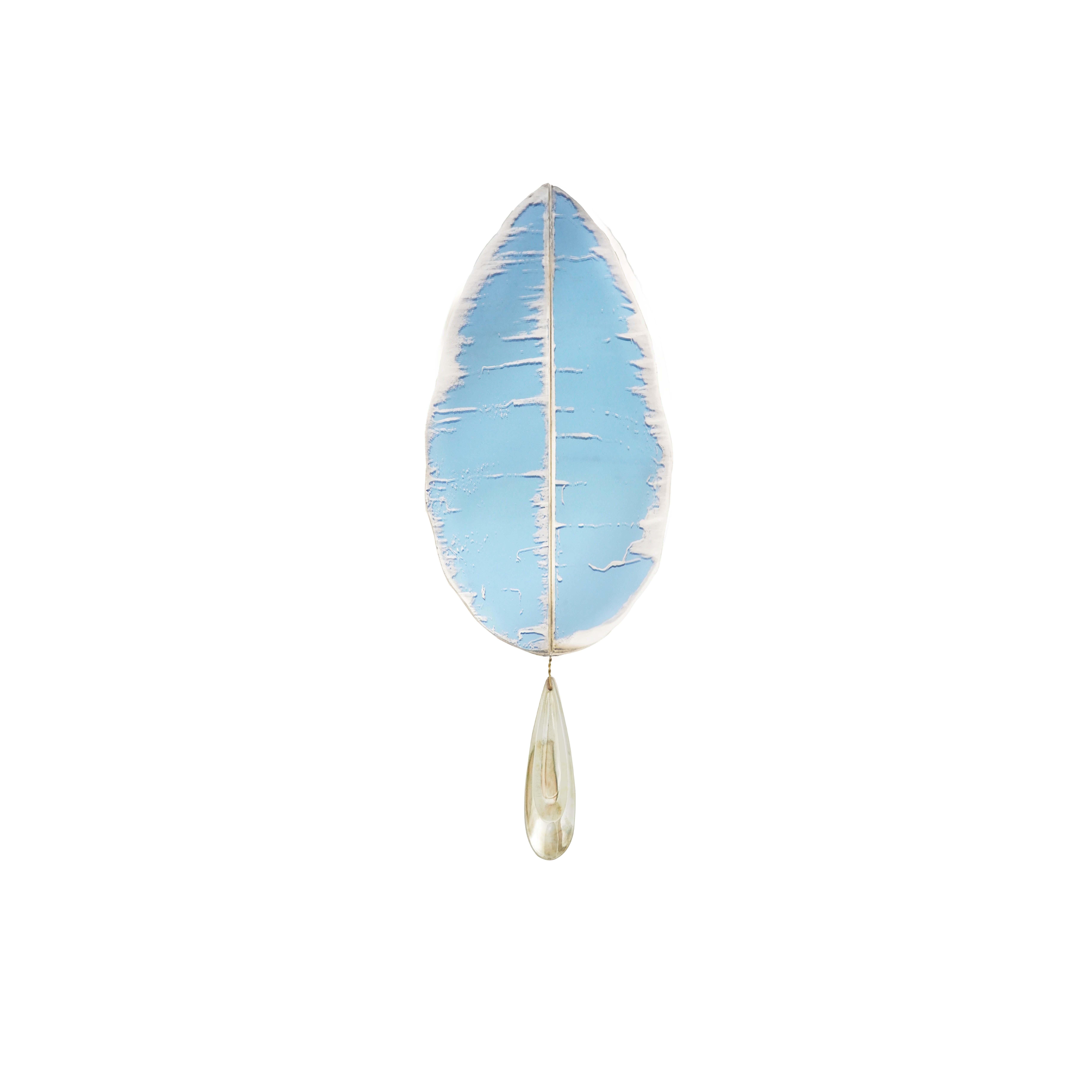 “Flame” contemporary small wall sconce Cerulean Blue Silvered art Glass, brass For Sale