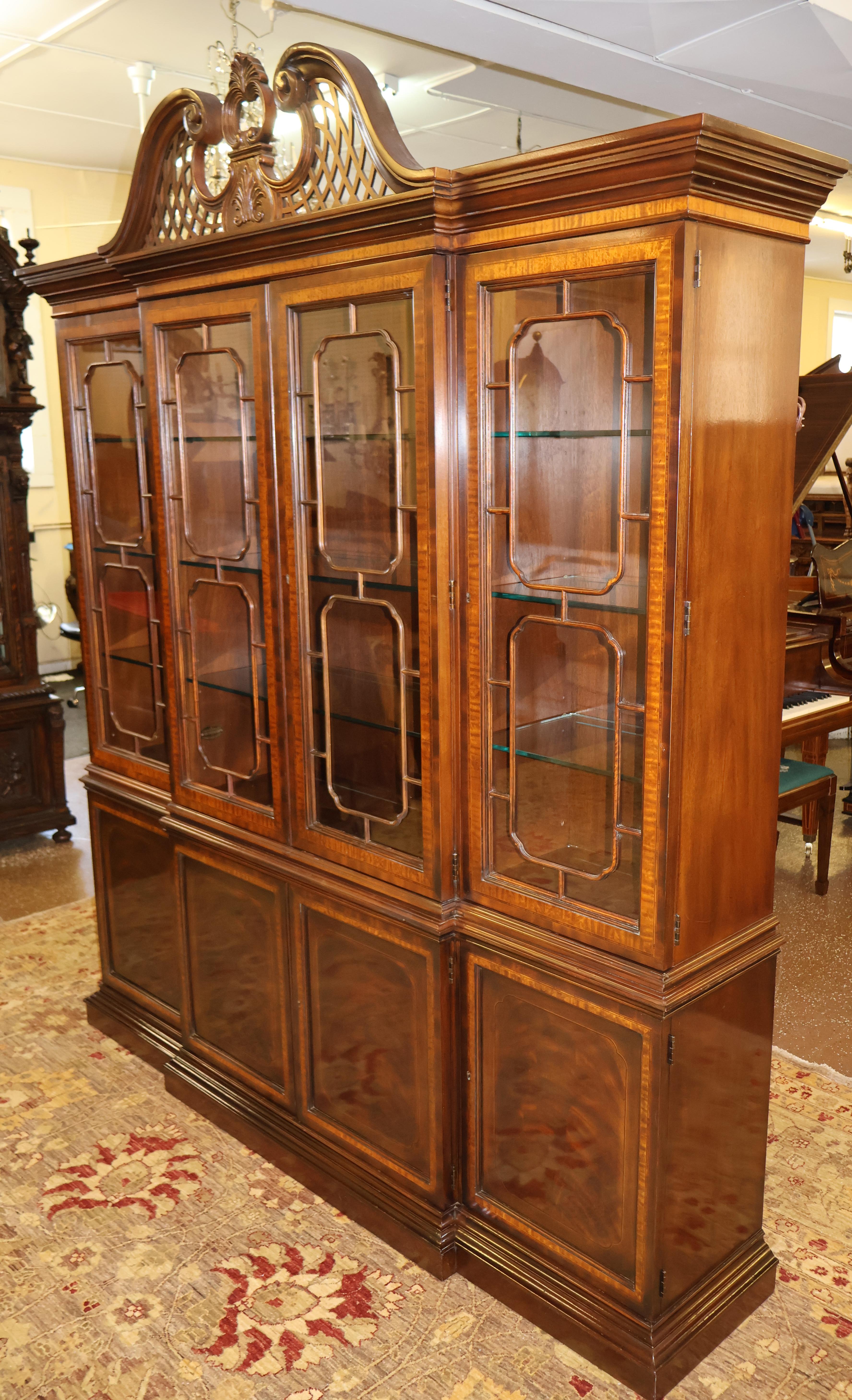 Flame Mahogany Heritage Heirlooms Drexel Bookcase China Cabinet Breakfront For Sale 12