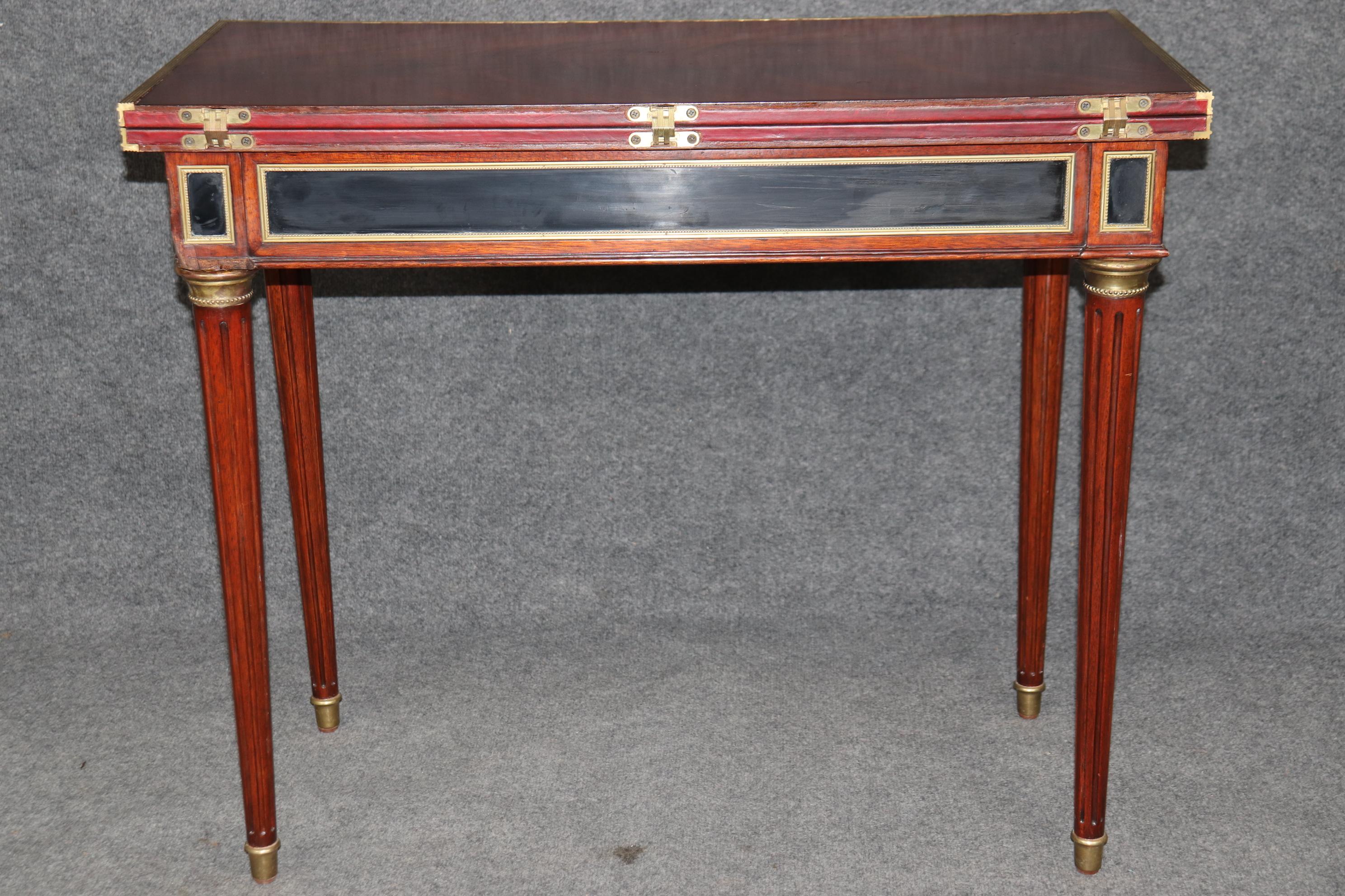 Early 20th Century Flame Mahogany Louis XVI Bronze Mounted Style Flip Top Game Chess Table For Sale