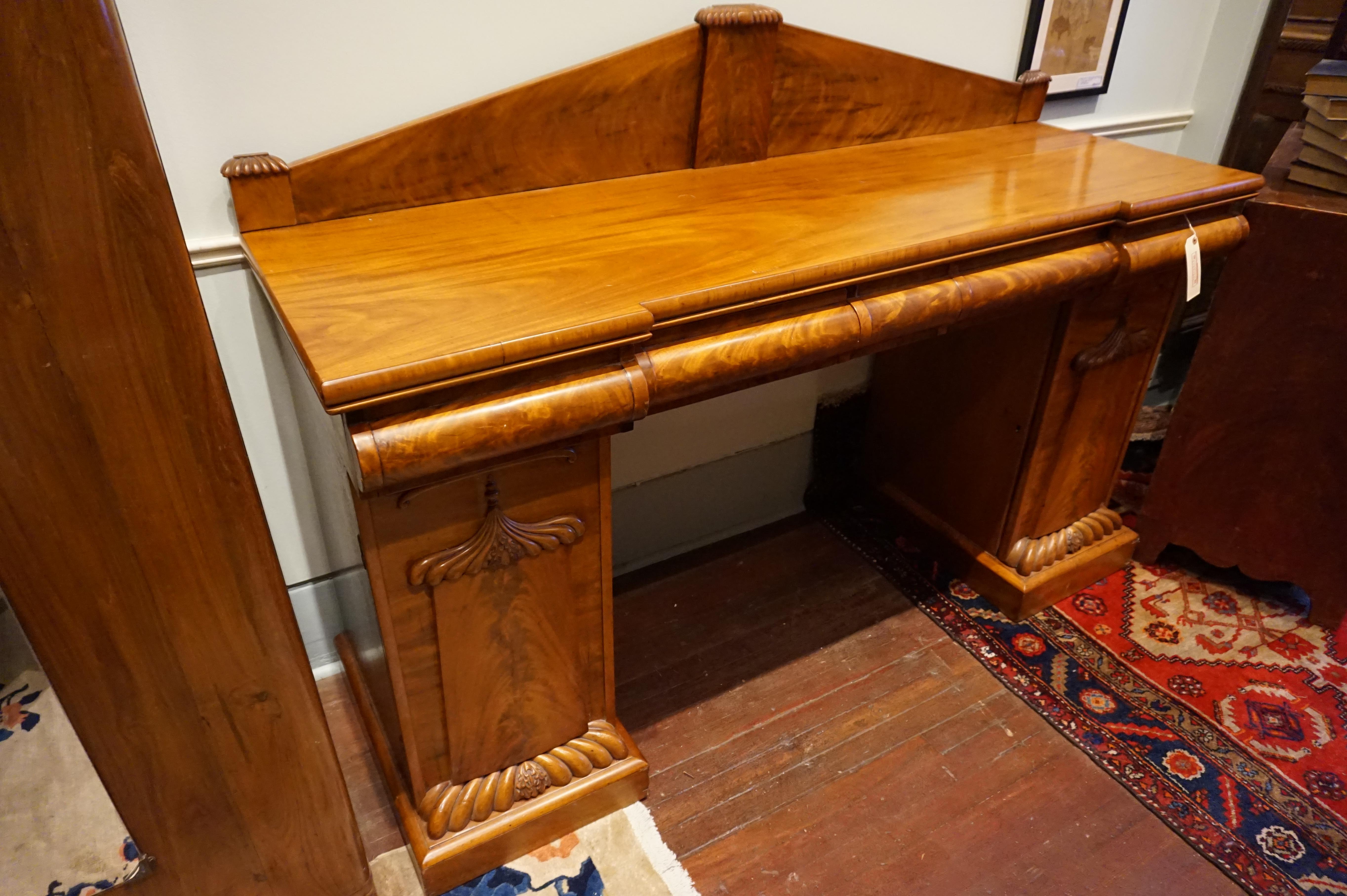 Flame Mahogany Sideboard Buffet from Scotland, 19th Century In Good Condition For Sale In Vancouver, British Columbia