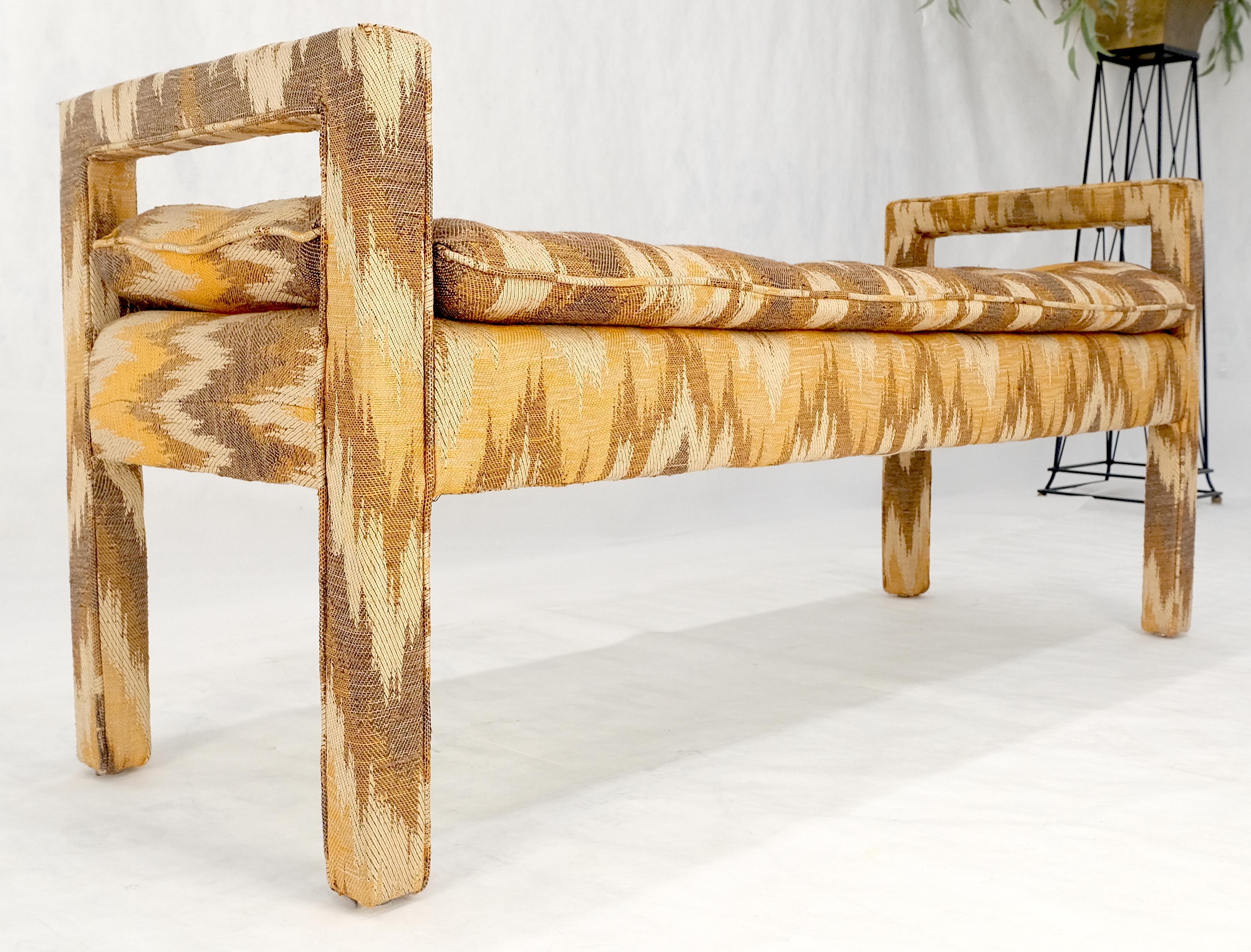 20th Century Flame Pattern Upholstery Double Arms 51