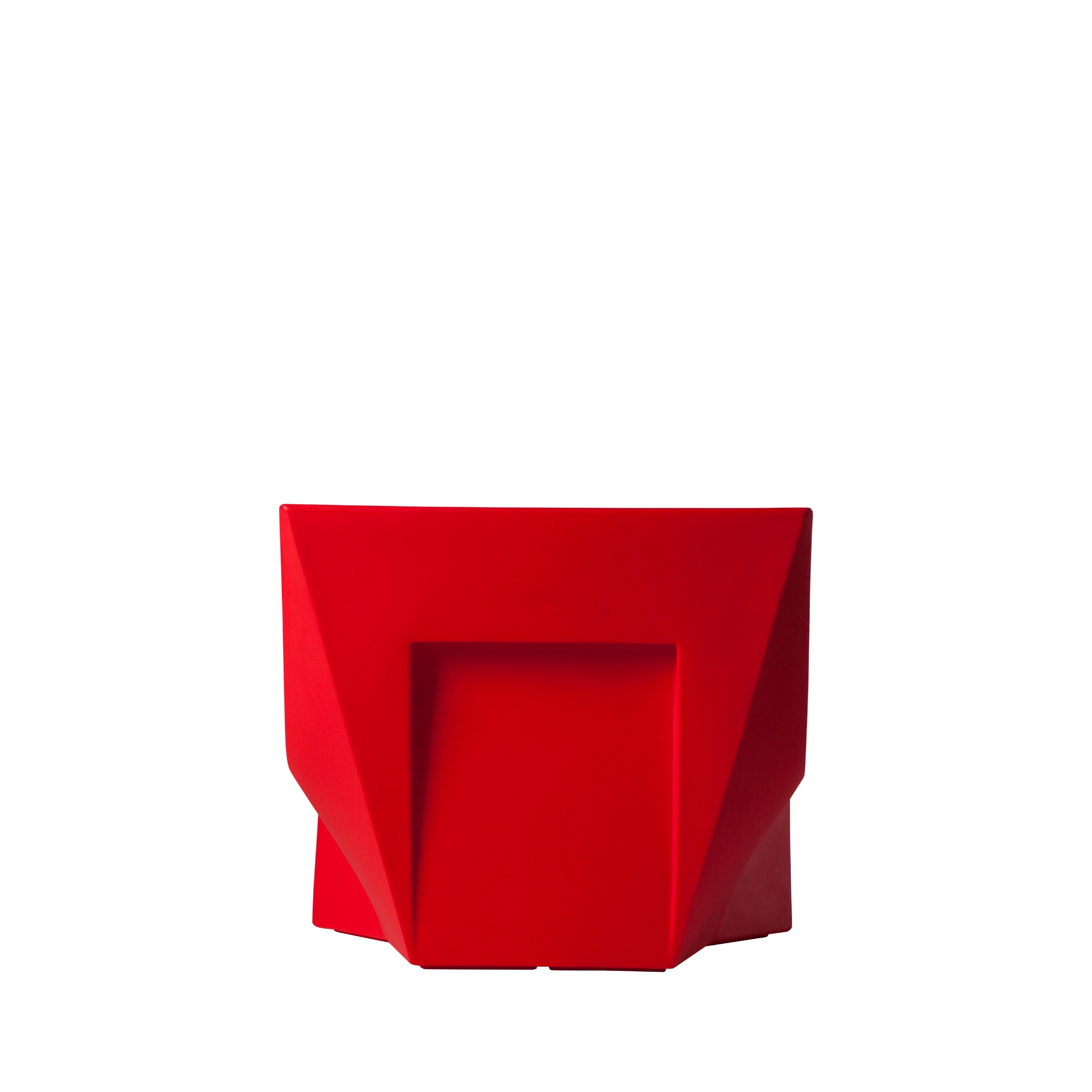 Autre Chaise basse Kami Ichi rouge flamme de Marc Sadler en vente