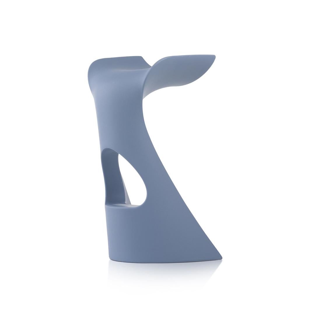 Flammenroter Hocker aus Koncord von Karim Rashid im Angebot 10