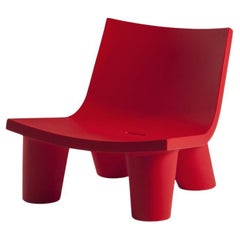 Chaise basse Lita rouge flamme de OTTO Studio