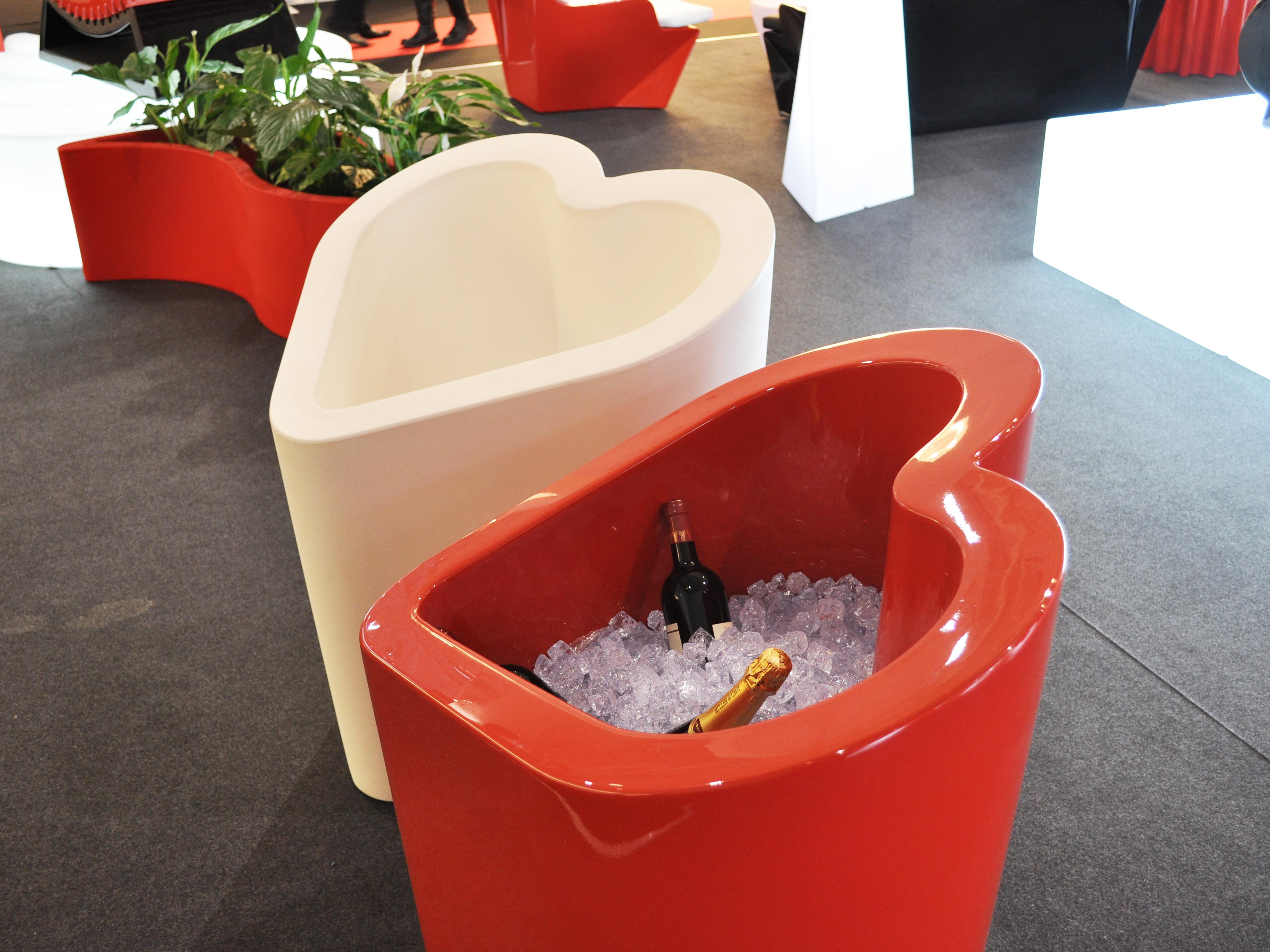 Post-Modern Flame Red Mon Amour Pot by Alex Sacchetti For Sale