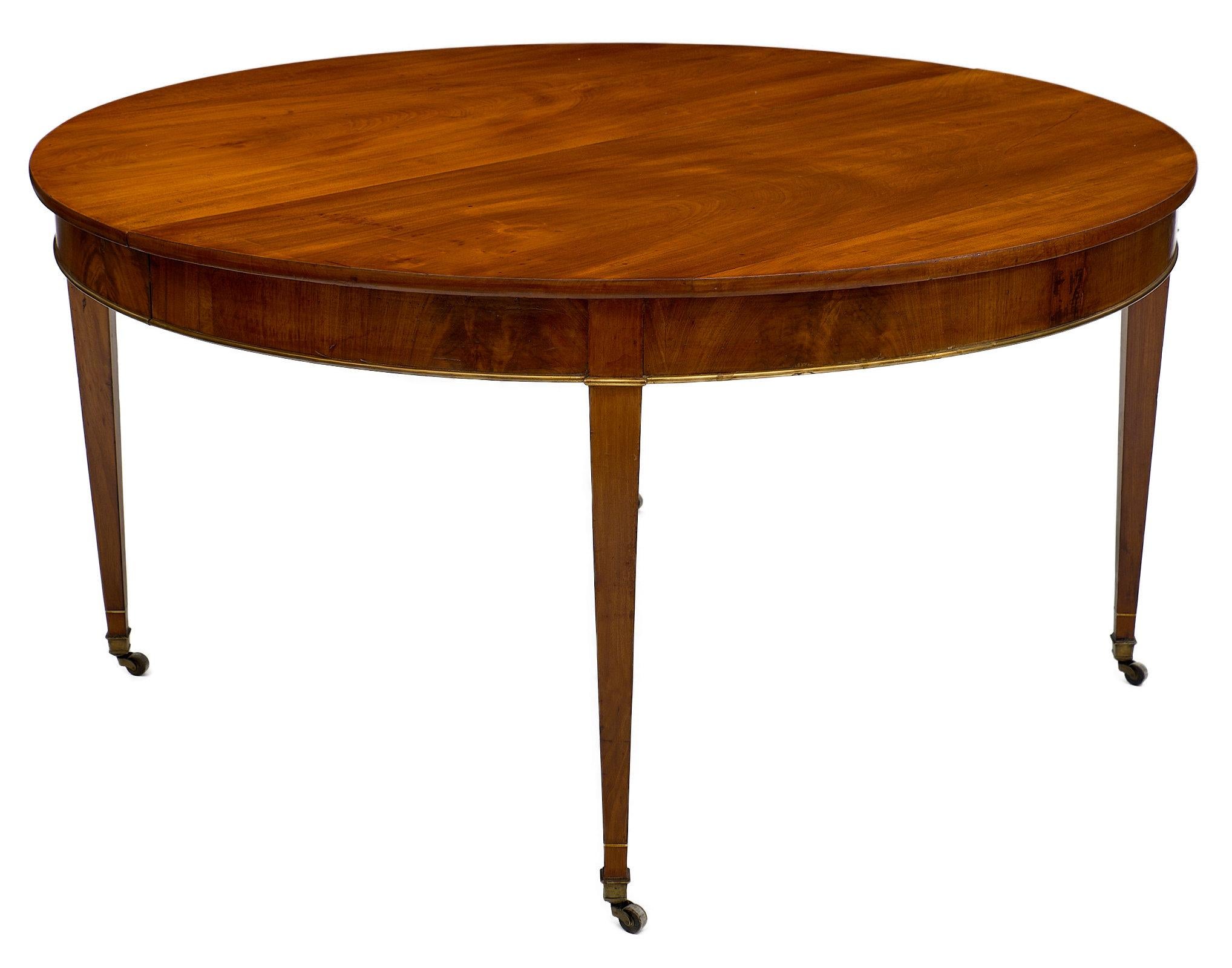 French Flamed Mahogany Directoire Dining Table