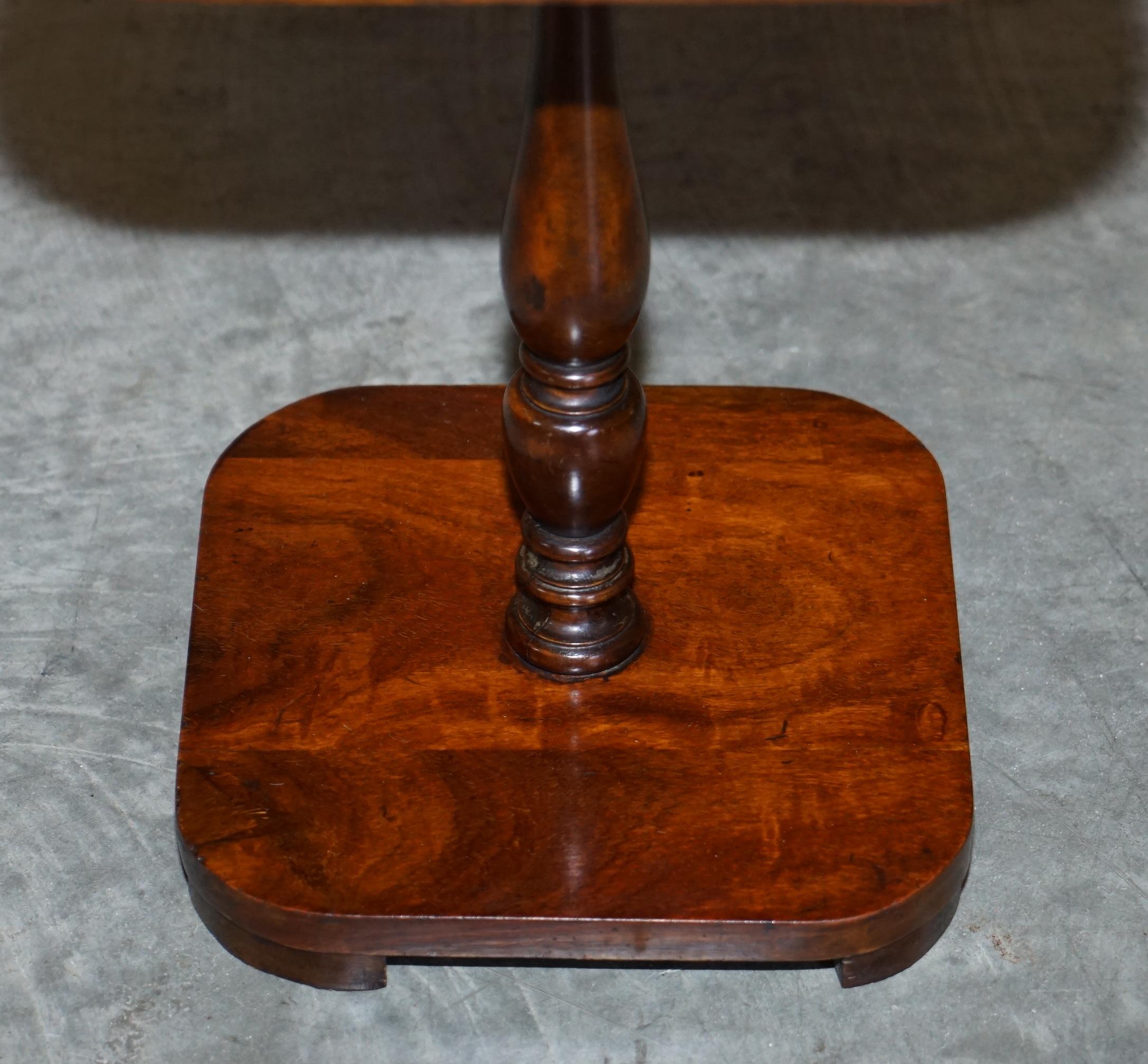 Hand-Crafted Flamed Hardwood Whatnot Two Tier Side End Lamp Table with Jardiniere Top Stand For Sale