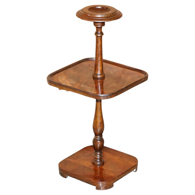 Flamed Hardwood Whatnot Two Tier Side End Lamp Table with Jardiniere
