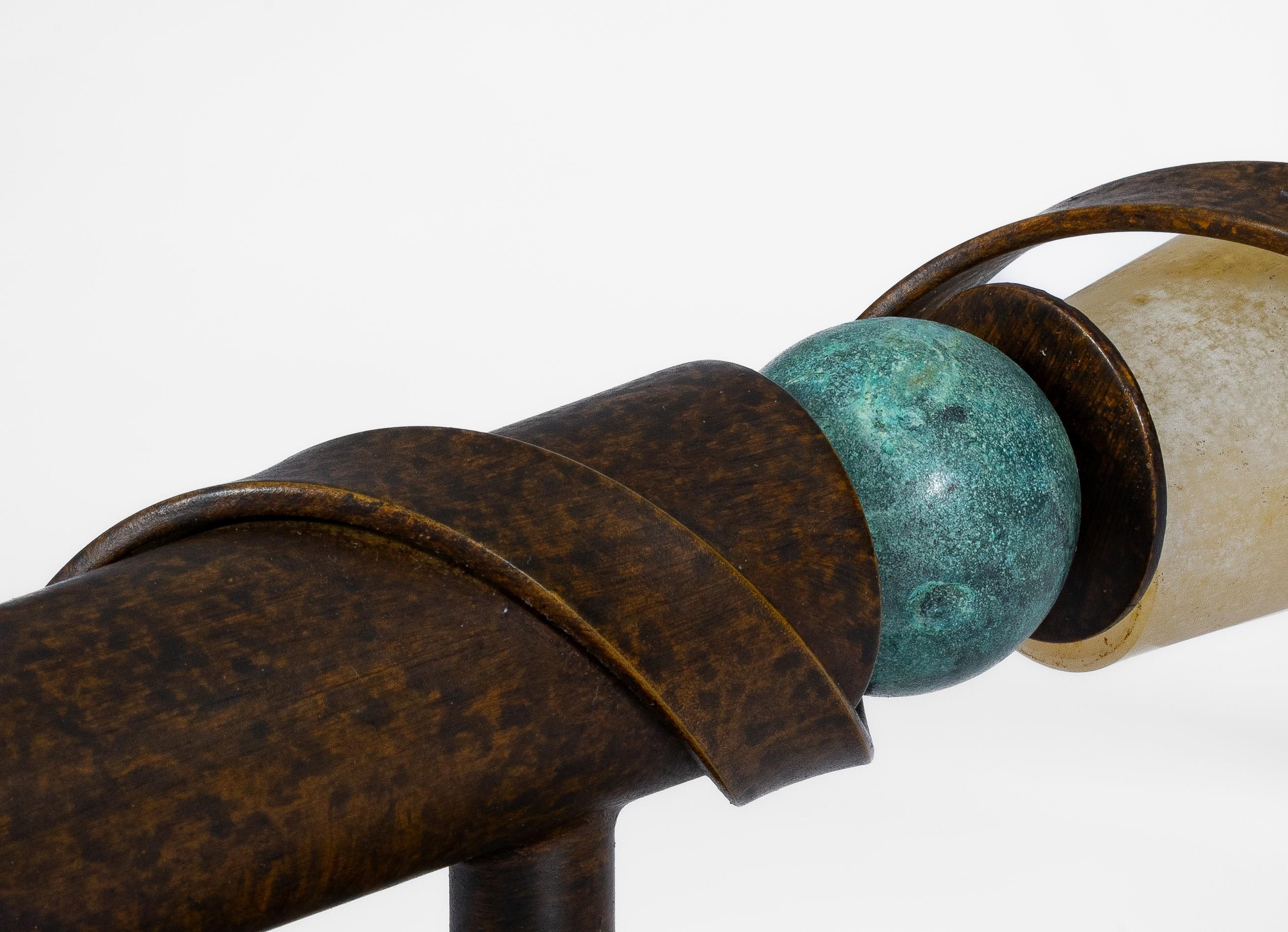 Flamina Italia: 2 apliques antorchas años 80 en vidrio esmerilado y hierro Escarchado en venta