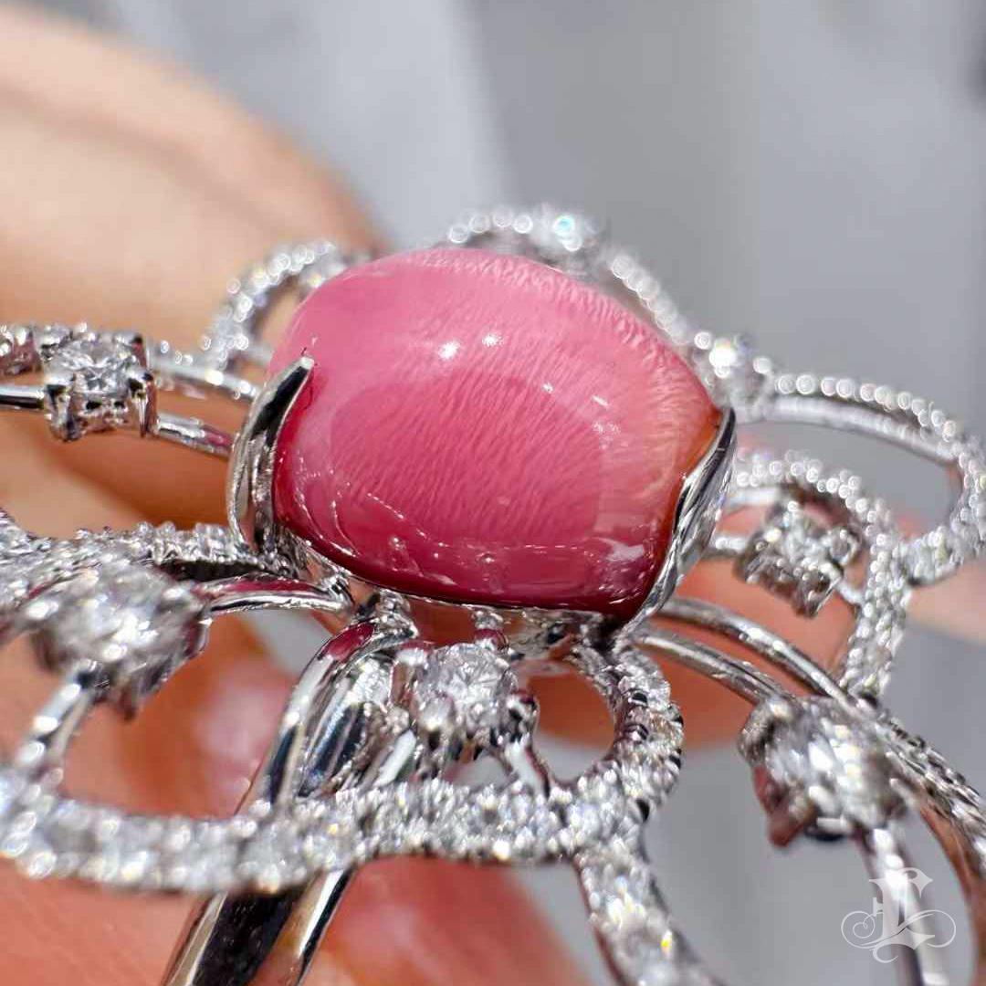 【Conchéa】Radiant Bloom Muschel Perle & Diamant Ring - 3.35ct Damen im Angebot