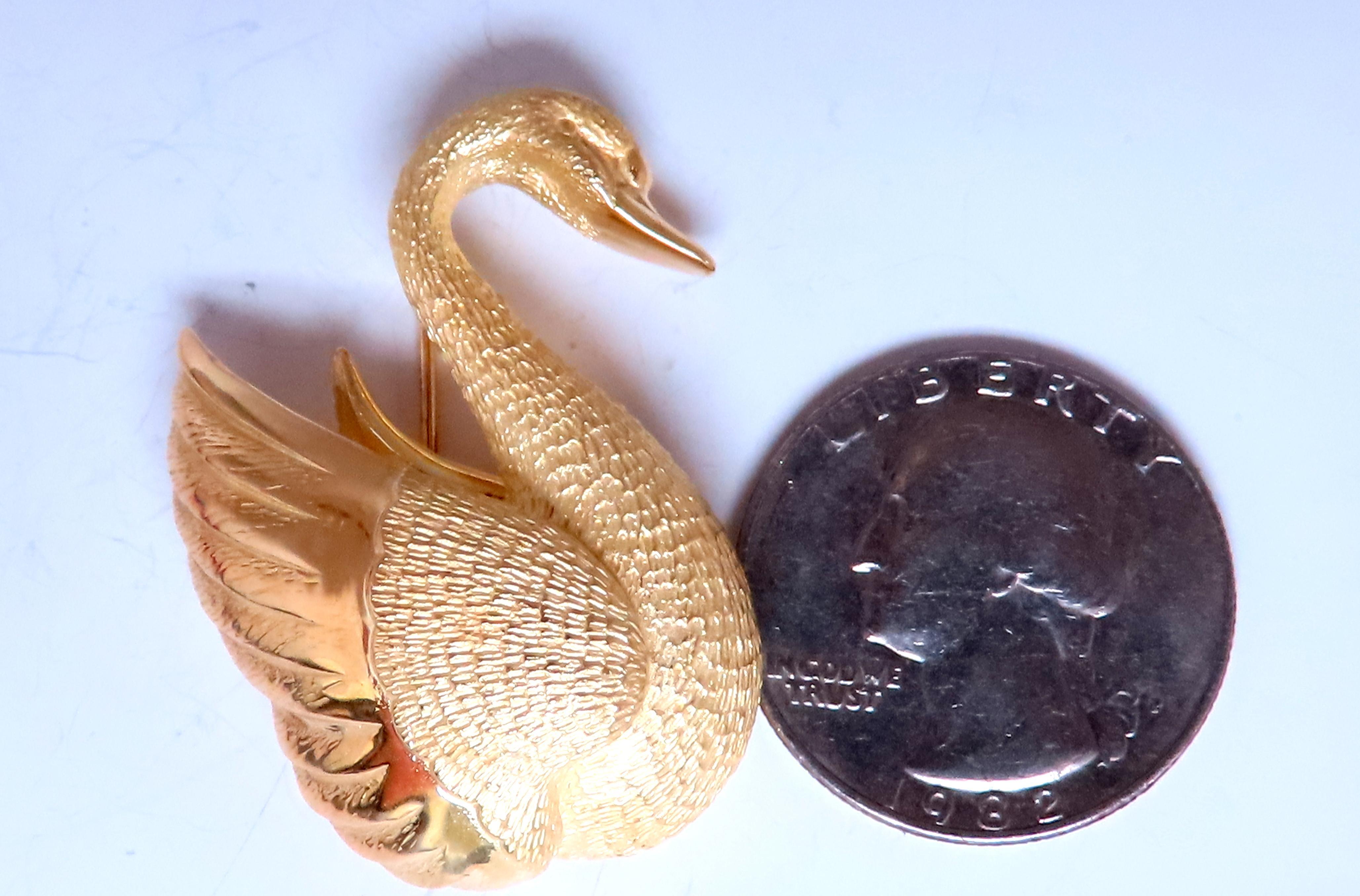 Flaming Gold Swan 18kt 3D Still life pin 12561 For Sale 1