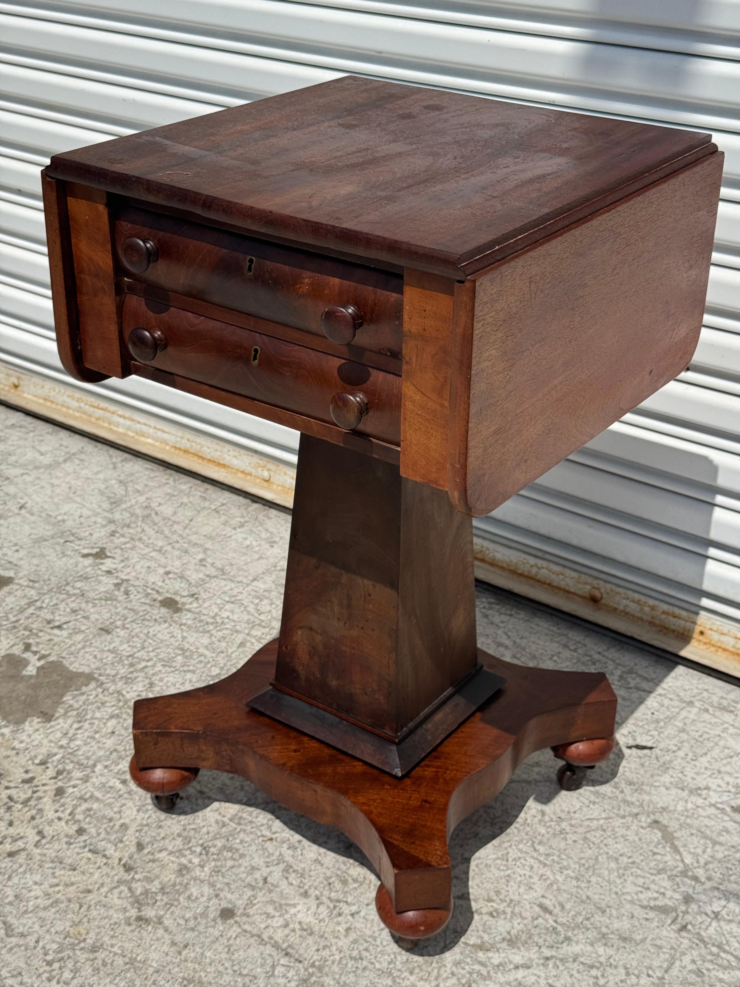 Flaming Mahogany Empire Revival Drop Leaf Sewing Table by Scheide In Good Condition For Sale In Pasadena, TX
