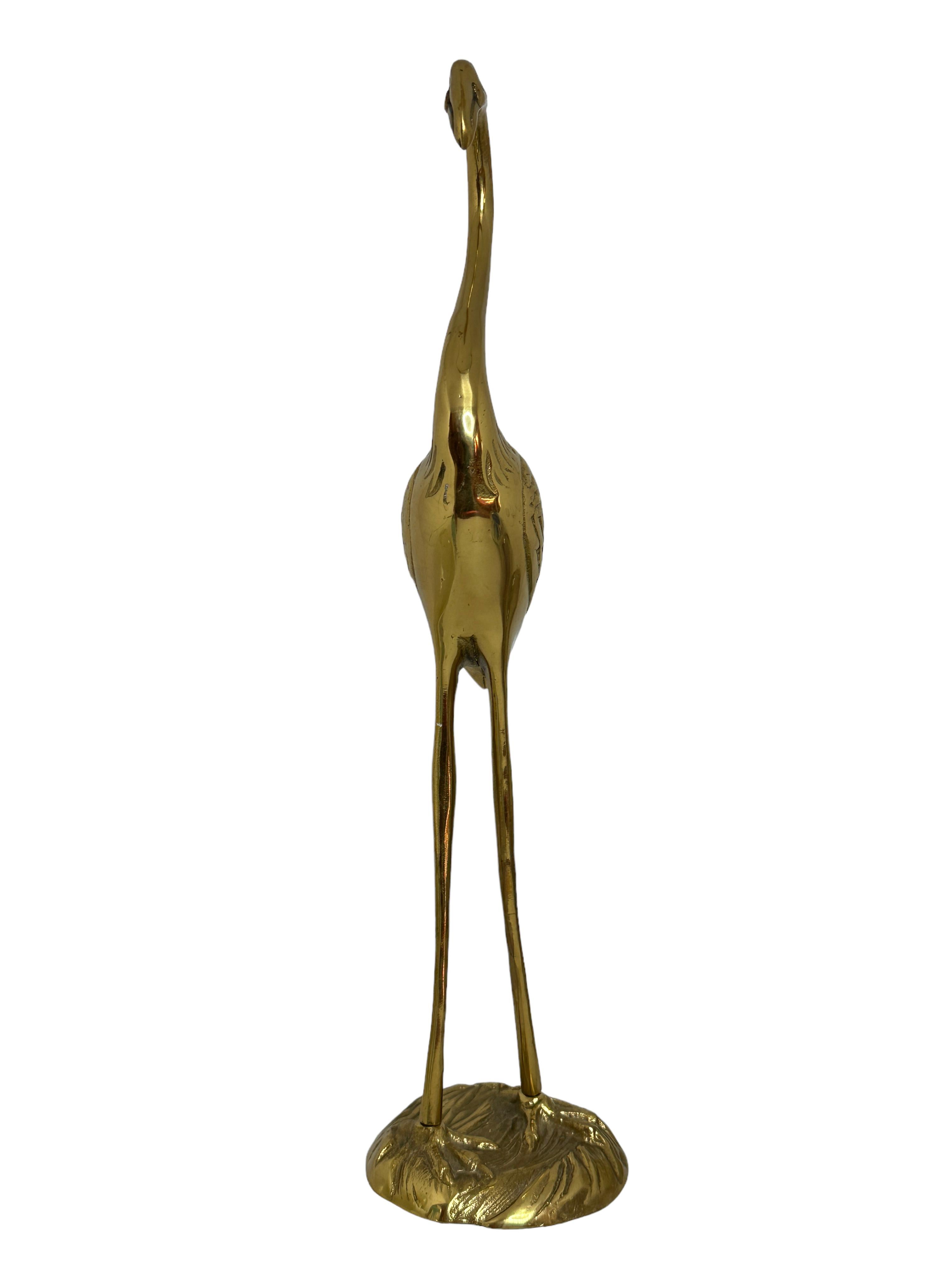 Flamingo-Vogel-Statue-Skulptur aus poliertem Messing, Deutsch, 1960er Jahre (Mitte des 20. Jahrhunderts) im Angebot