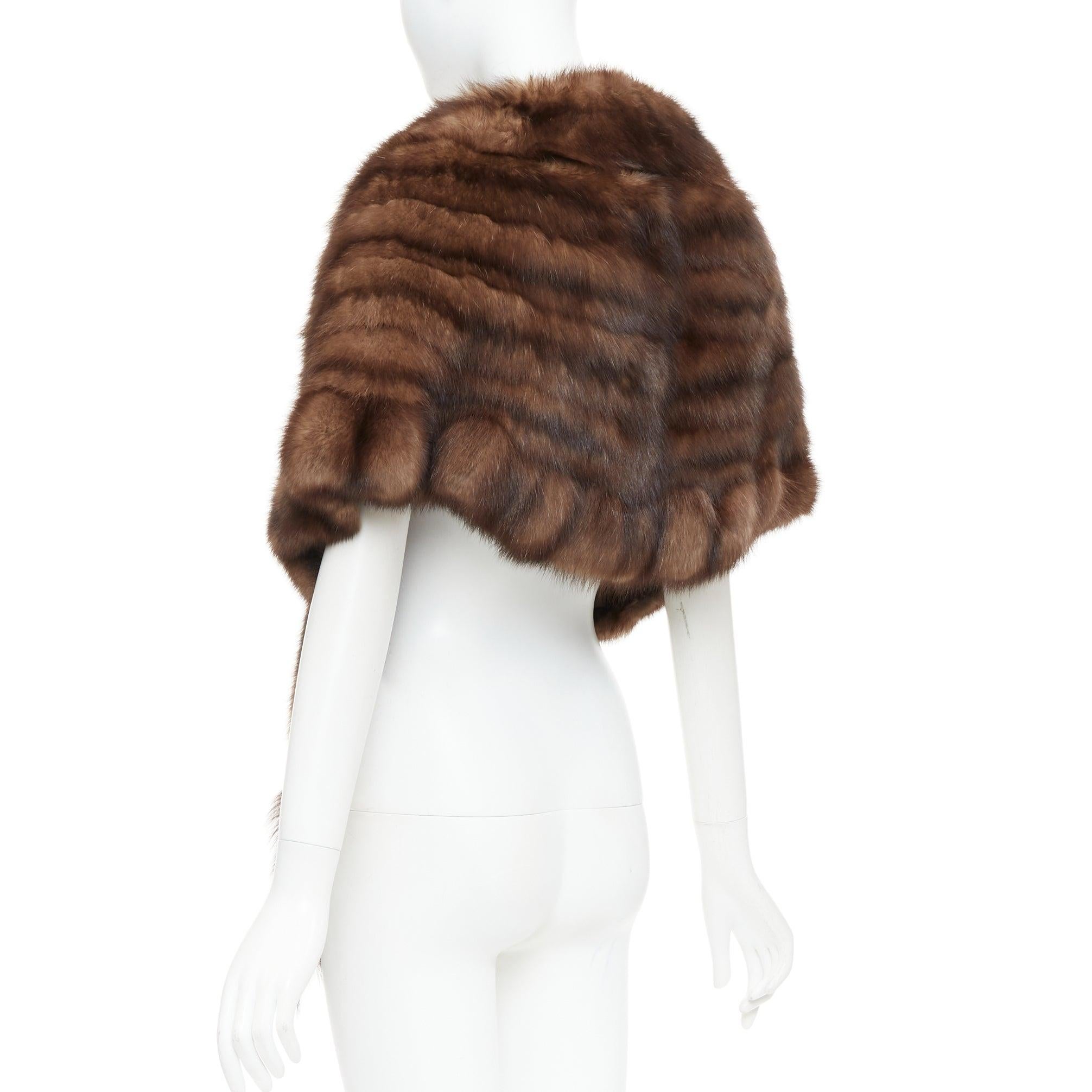 FLAMINGO brauner echter russischer Pelz Quaste gestufter Schal Schal Stola im Zustand „Hervorragend“ im Angebot in Hong Kong, NT