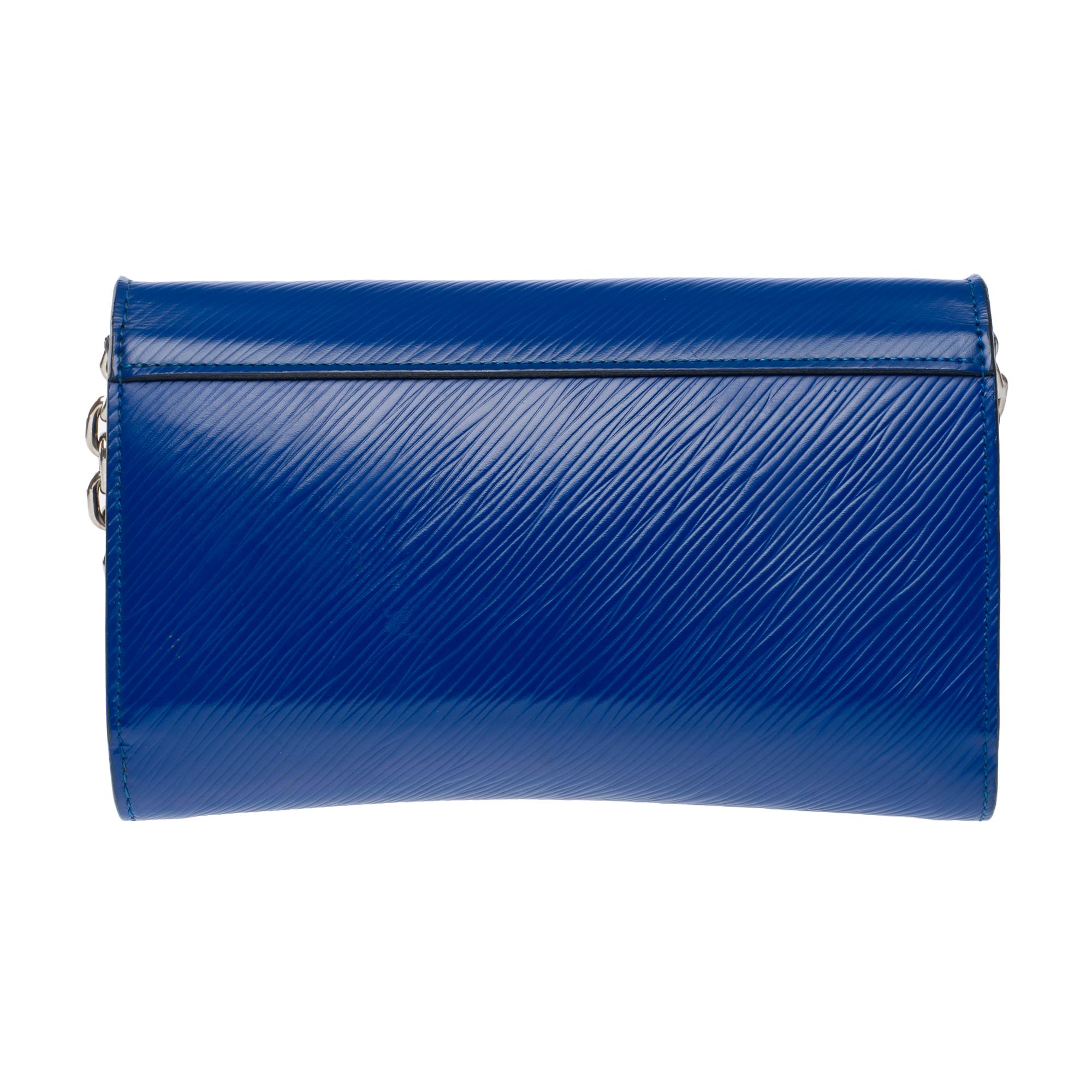 Women's Flamingo Louis Vuitton Twist shoulder bag in blue epi leather, SHW