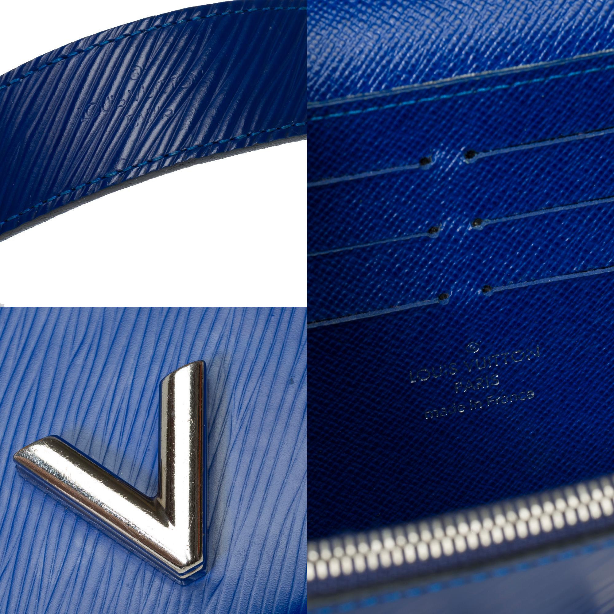 Flamingo Louis Vuitton Twist shoulder bag in blue epi leather, SHW 3