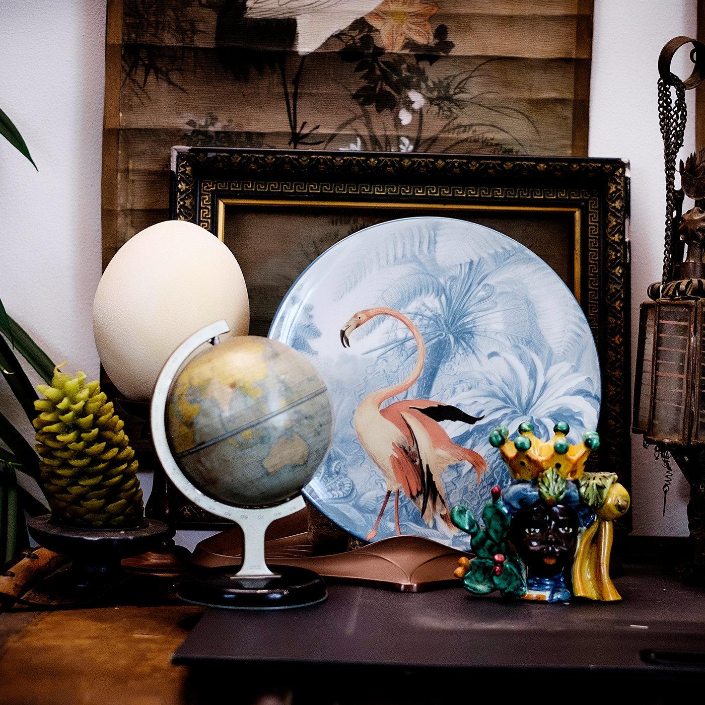 Plato llano de porcelana Flamingo Menagerie Ottomane by Les Ottomans en Nuevo estado para la venta en Milan, IT
