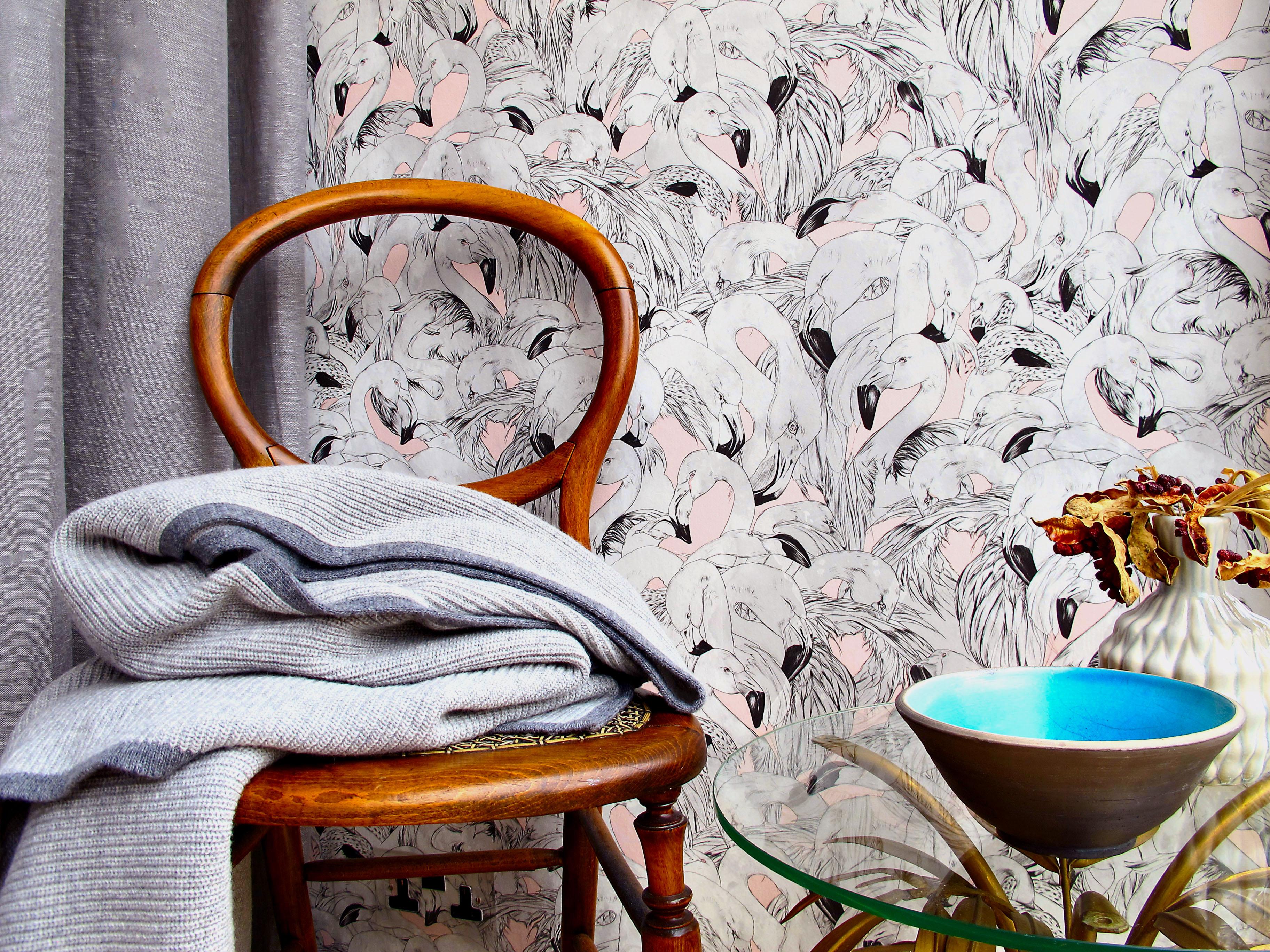 Delivering a colony of artistic styles, 17 Patterns Flamingo wallpaper presents a fresh yet traditional interpretation of one of natures most inspiring birds. Swapping the mudflats of Africa for the ink pools of London, 17 Patterns gently bathes the
