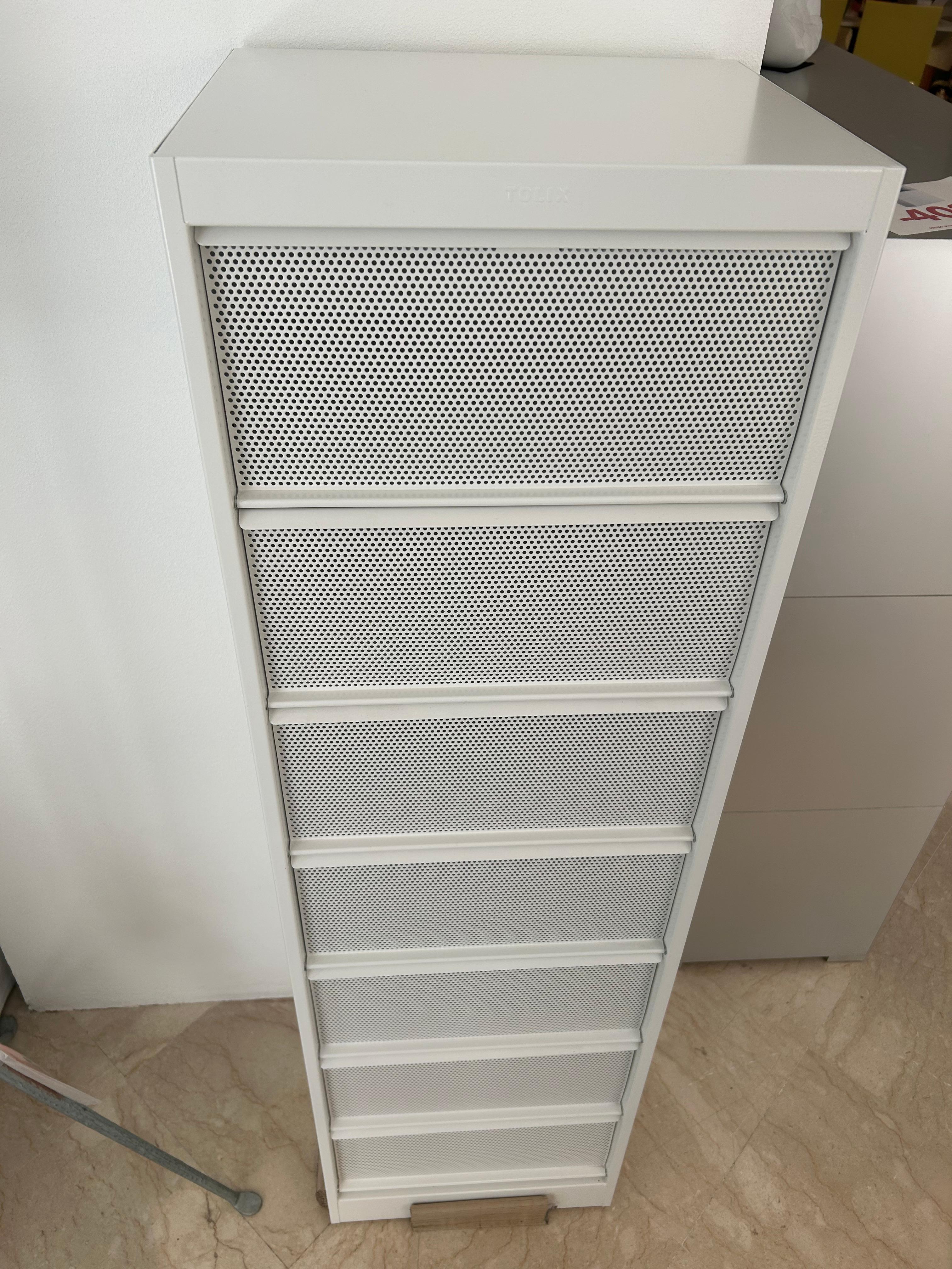 Contemporain Commode à portes battantes Mod. CC7 design by Xavier Pauchard en vente