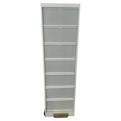 Commodes and Chests of Drawers