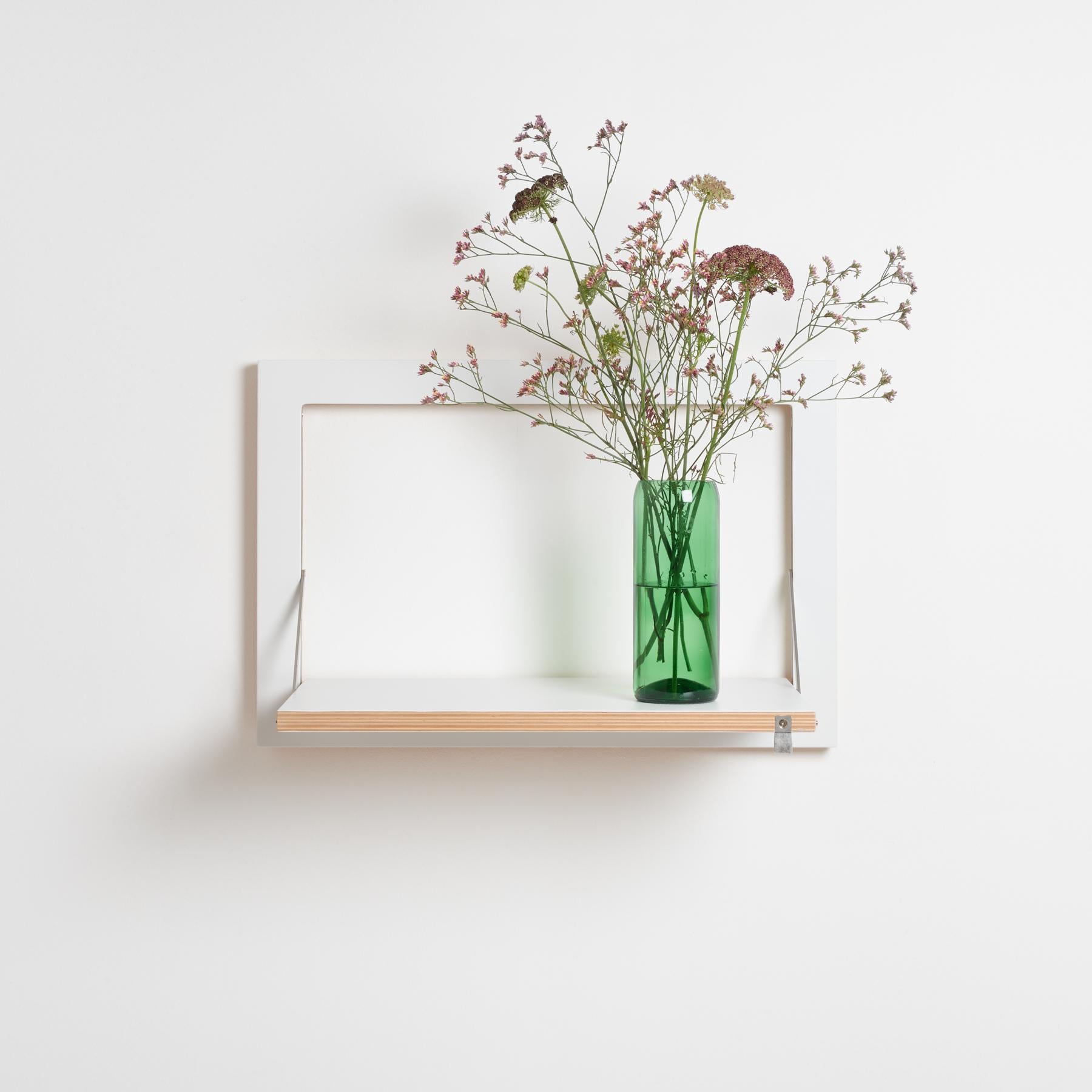 Modern Fläpps Shelf 60x40-1 - White For Sale