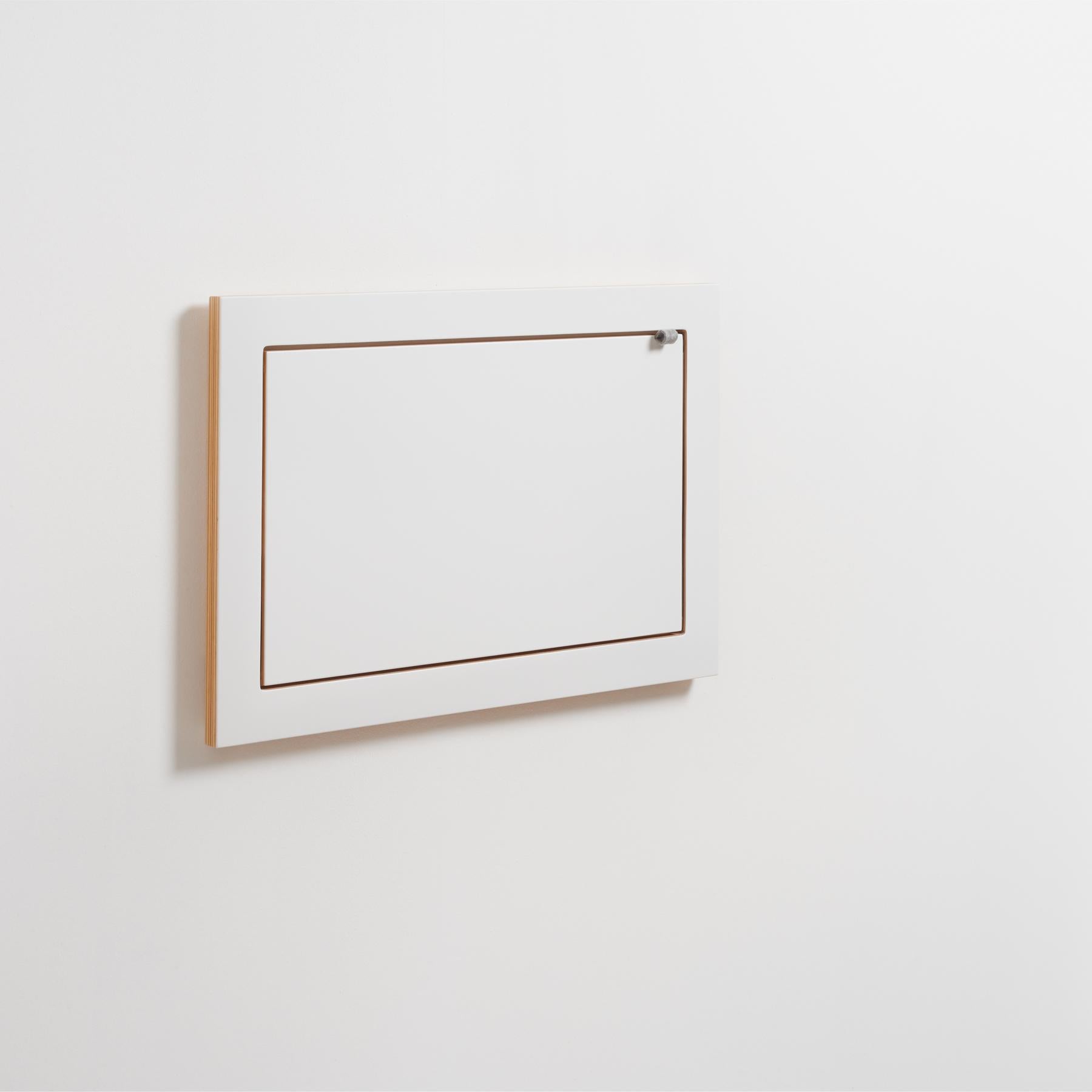 Fläpps Shelf 60x40-1 - White In New Condition For Sale In Berlin, BE