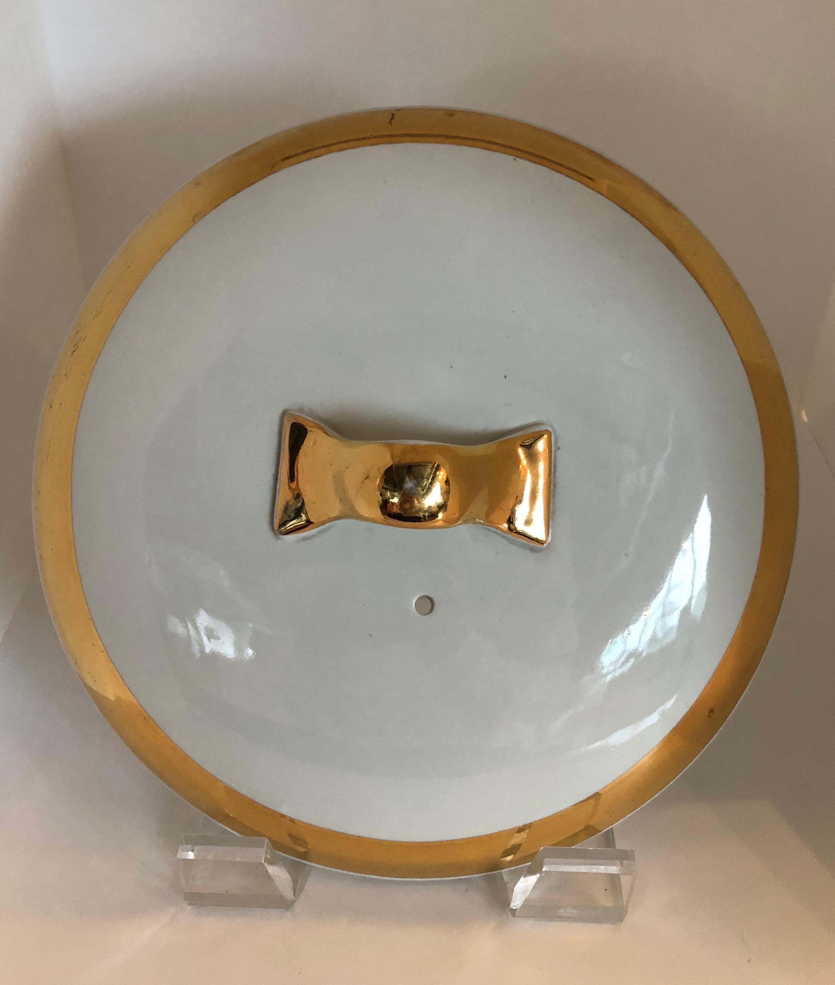 Flare-Ware by Hall China White Porcelain with Gilt Accents Chafing Dish / Fondue For Sale 8