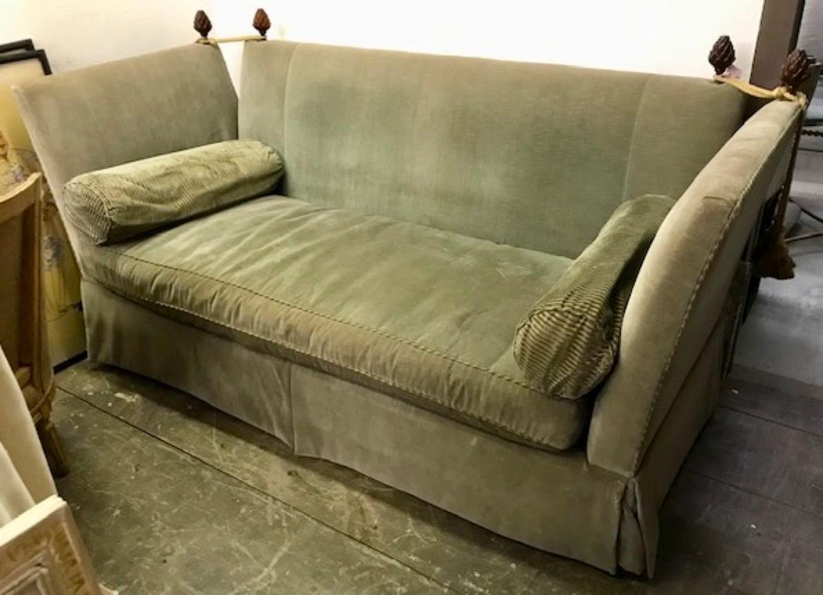 Flared Arm Tuxedo Knole Style Sofa In Good Condition In Sheffield, MA
