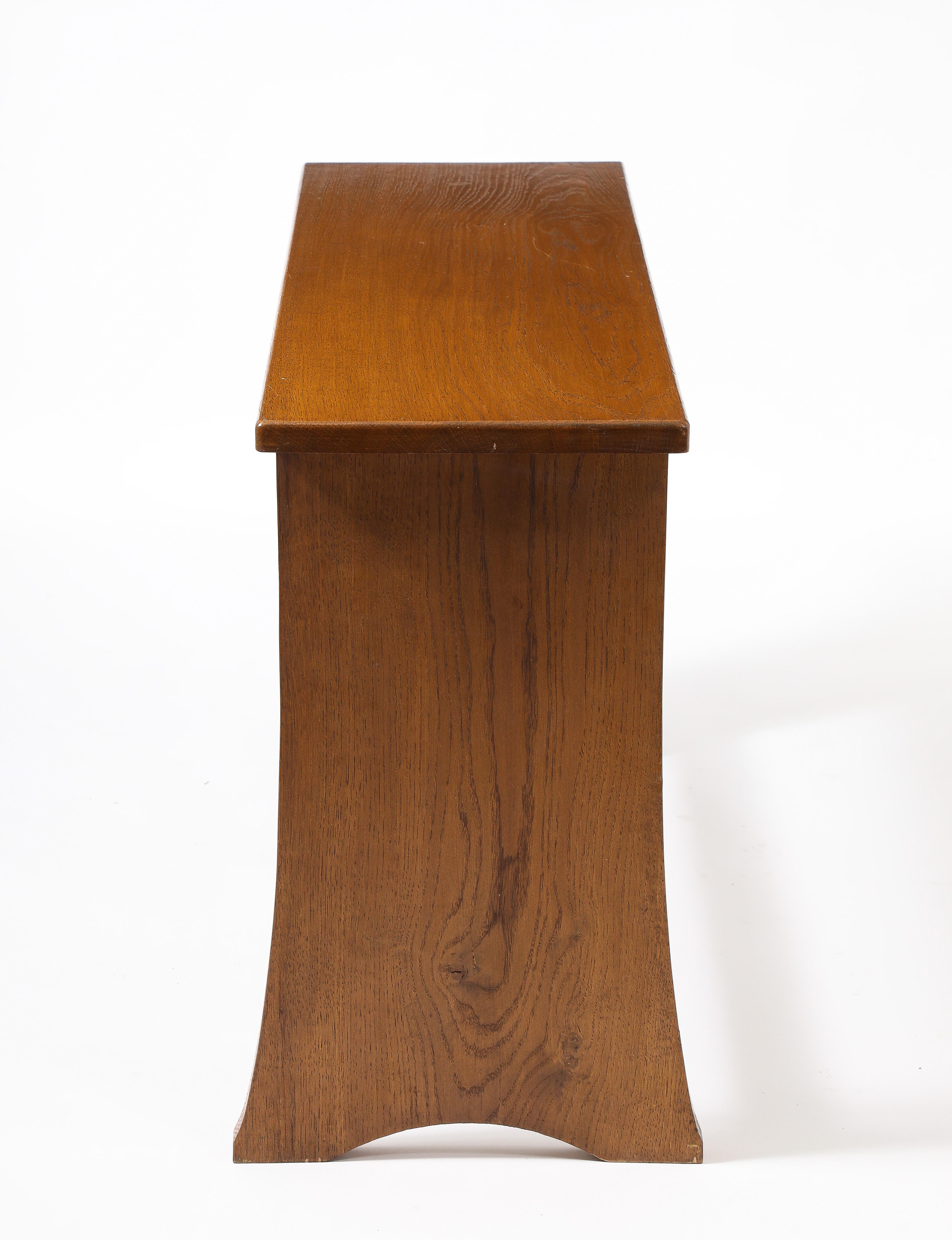 Flared Oak Console, France 1950's In Good Condition For Sale In New York, NY