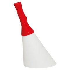 Flash-Flash-Lampe mit aufgeladener LED aus rotem Polyethylene von Studio Job