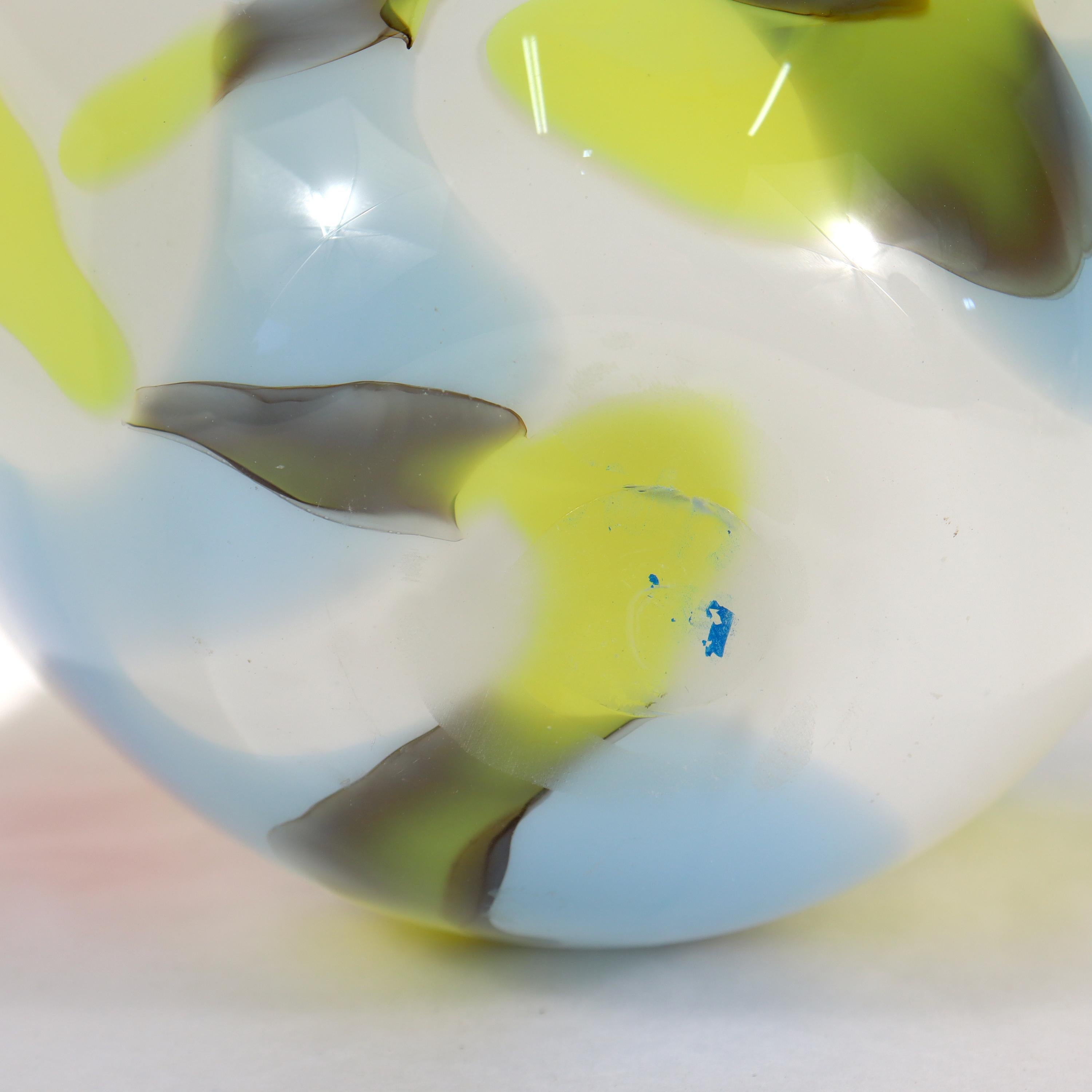 Vase Pop-Art en verre d'art blanc, bleu, jaune et rouge « FLASH », 1999 en vente 9