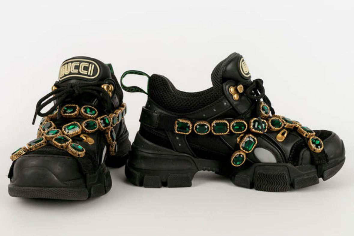 Flashtrek Gucci Shoes, Size 37 In Good Condition For Sale In SAINT-OUEN-SUR-SEINE, FR