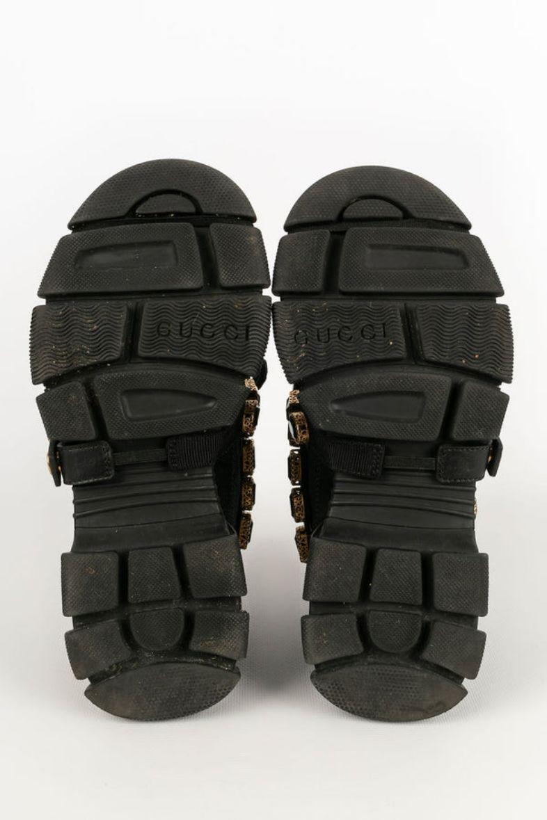 Flashtrek Gucci Shoes, Size 37 For Sale 3