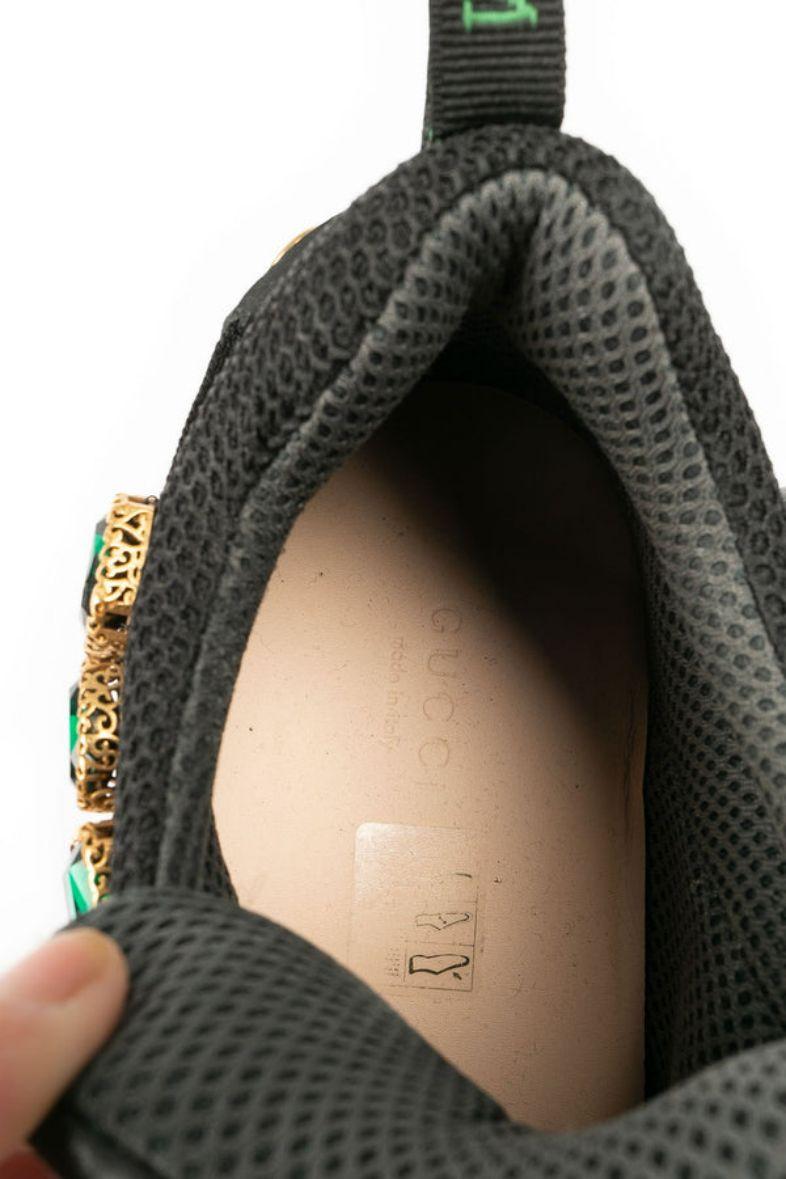 Flashtrek Gucci Shoes, Size 37 For Sale 4