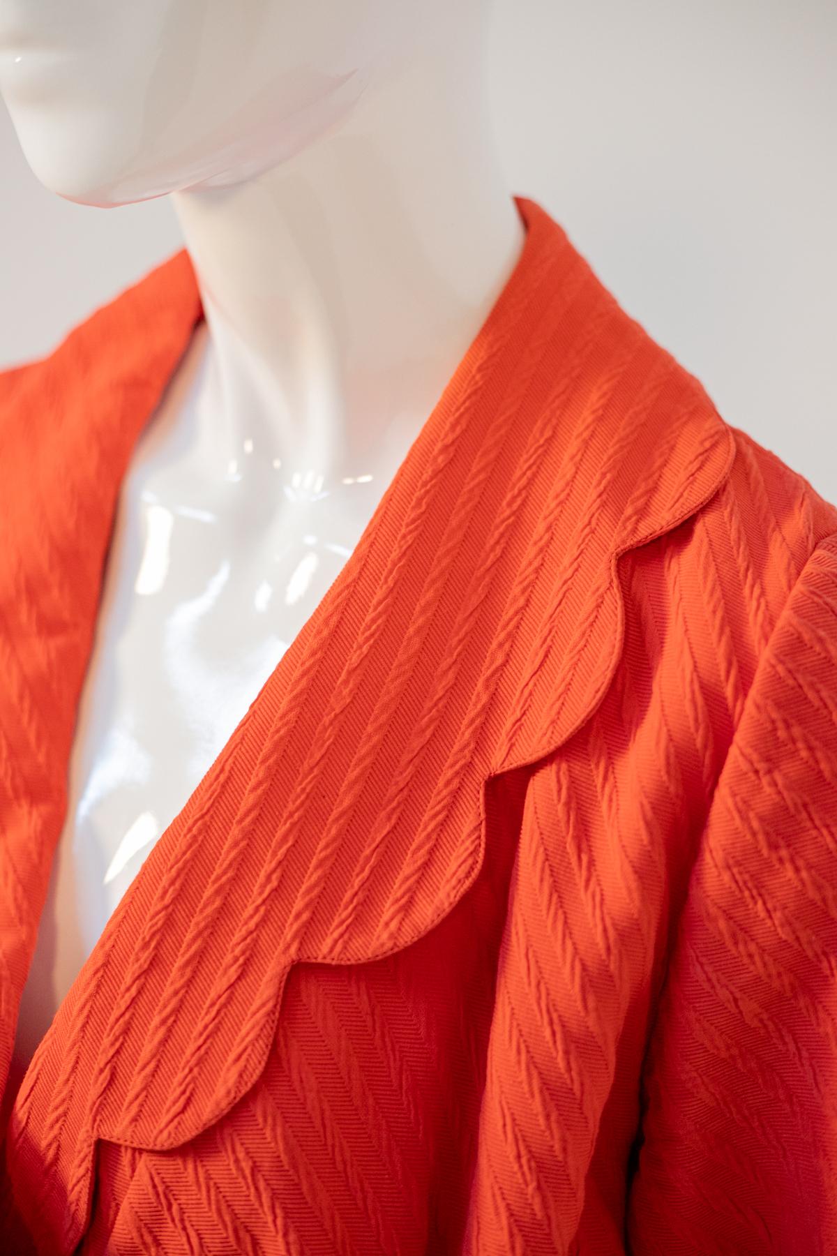 Flashy Sweet Orange Vintage Long Coat In Good Condition For Sale In Milano, IT