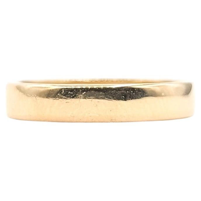 Flat Band Ring in 18k Yellow Gold For Sale