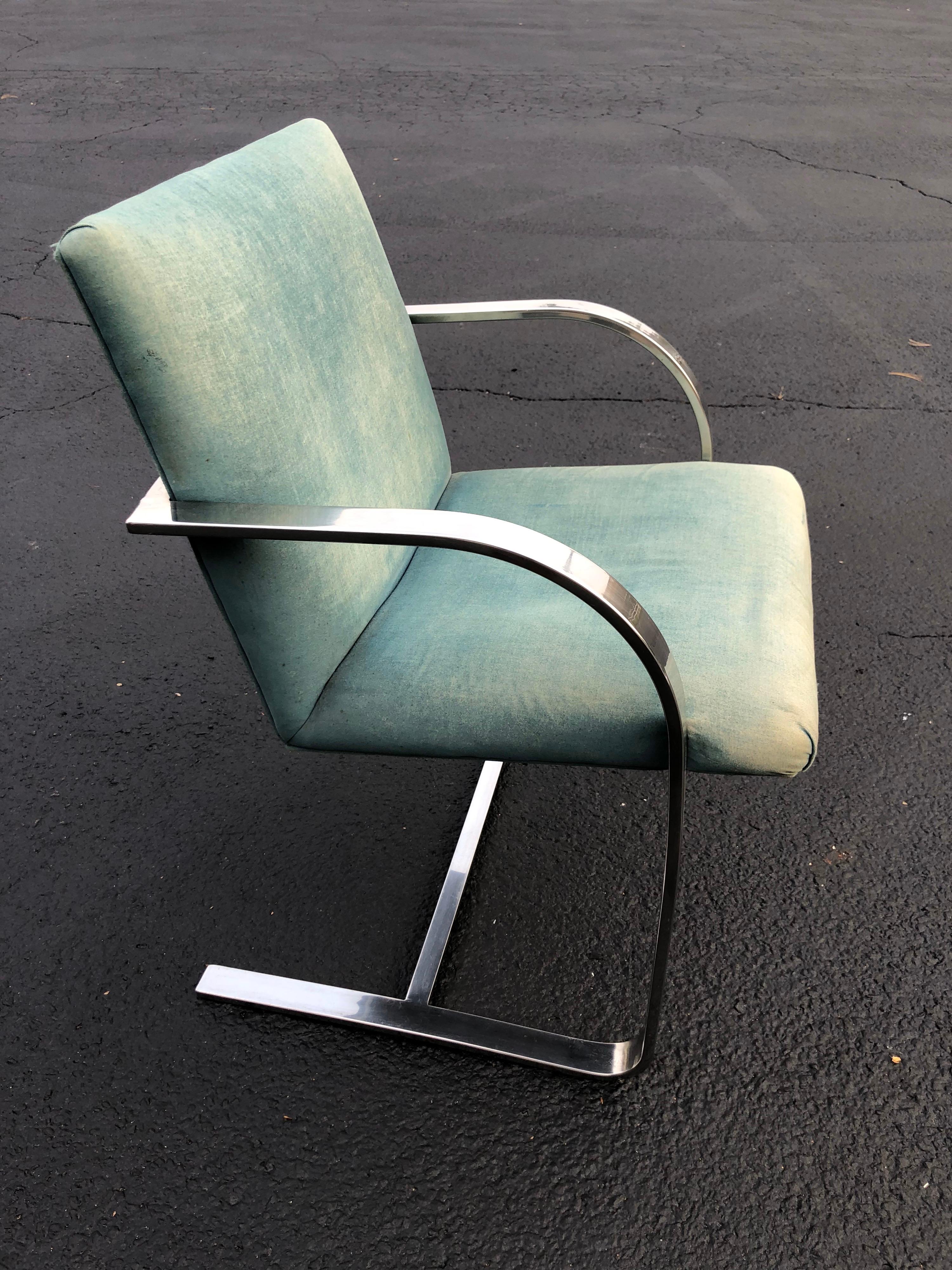 Mid-Century Modern Flat Bar Brno Style Chair