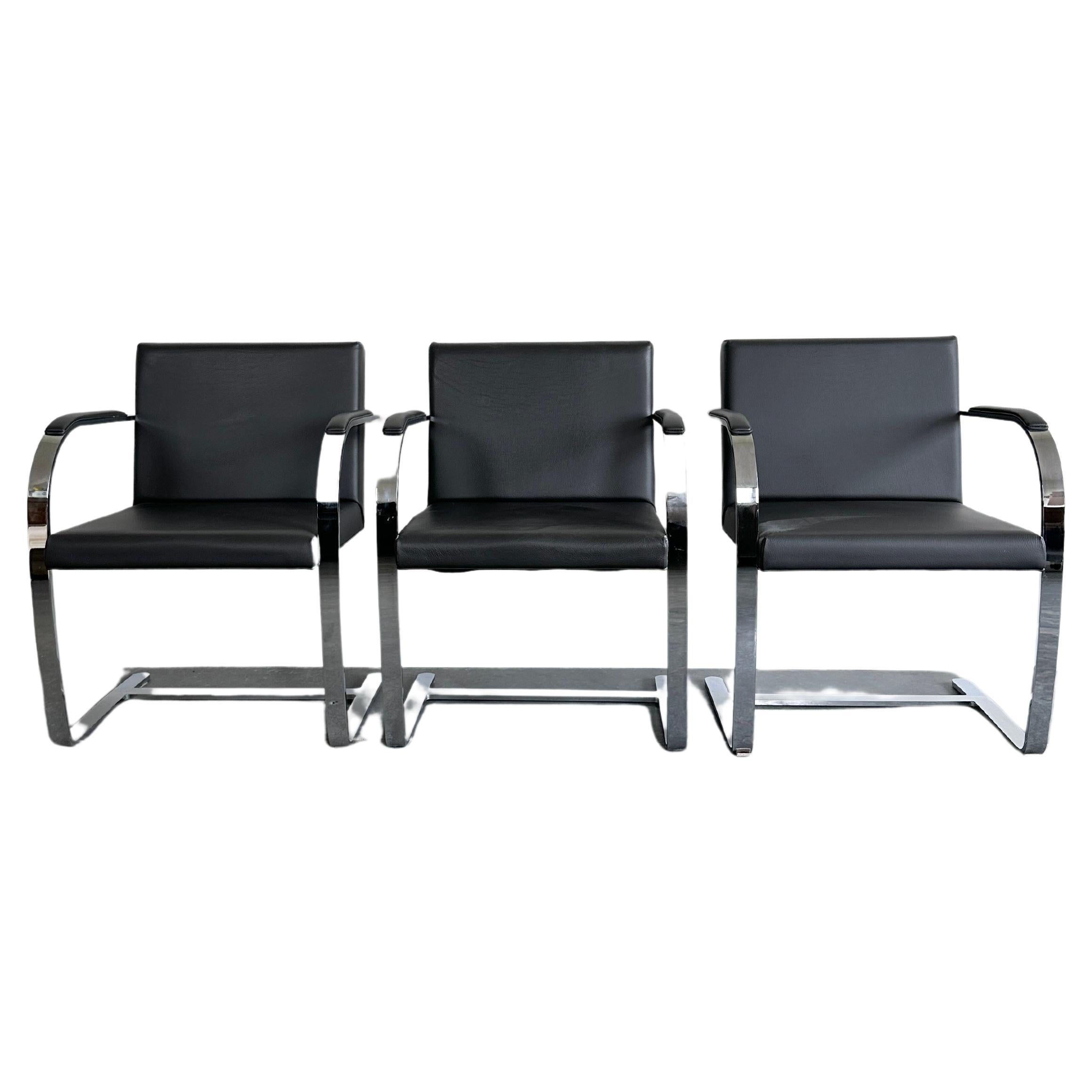 Flat Bar Brno model 255 chairs in charcoal leather For Sale