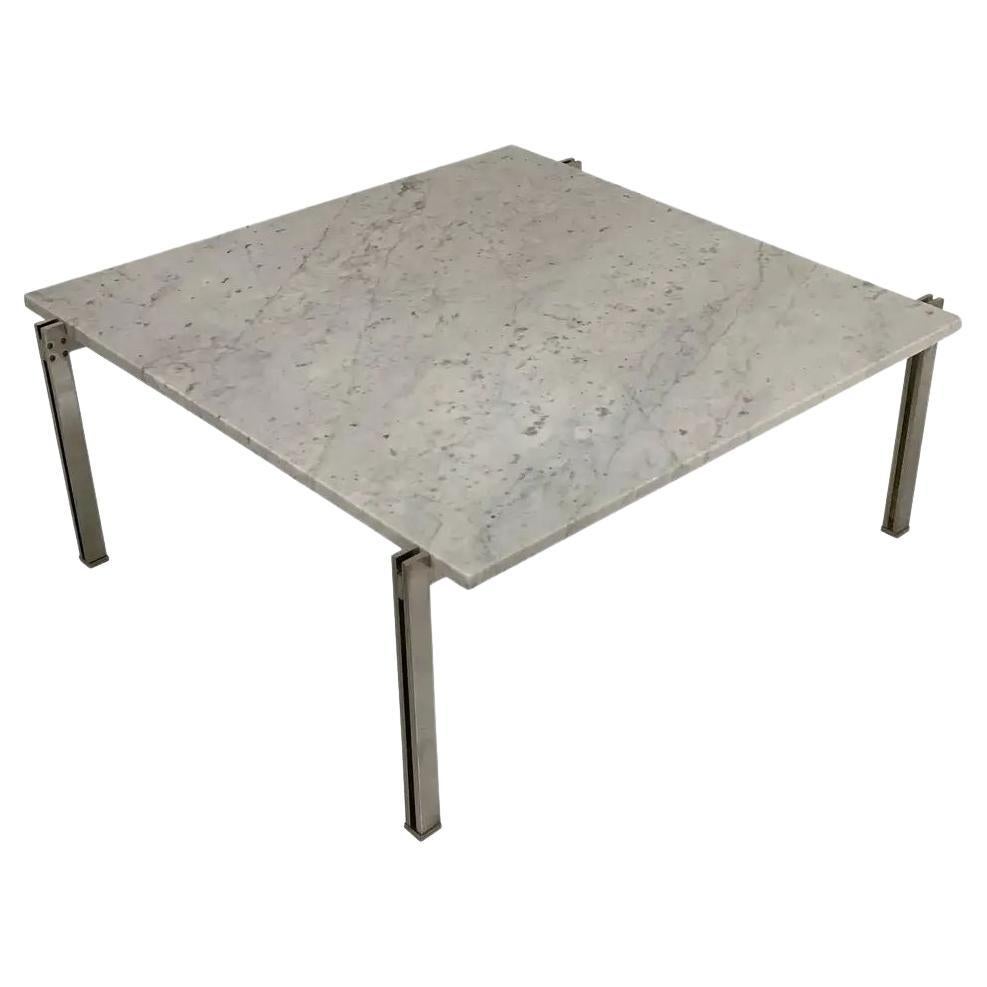 Table basse à plateau plat chromé avec plateau en marbre de Carrare de style Kjaerholm