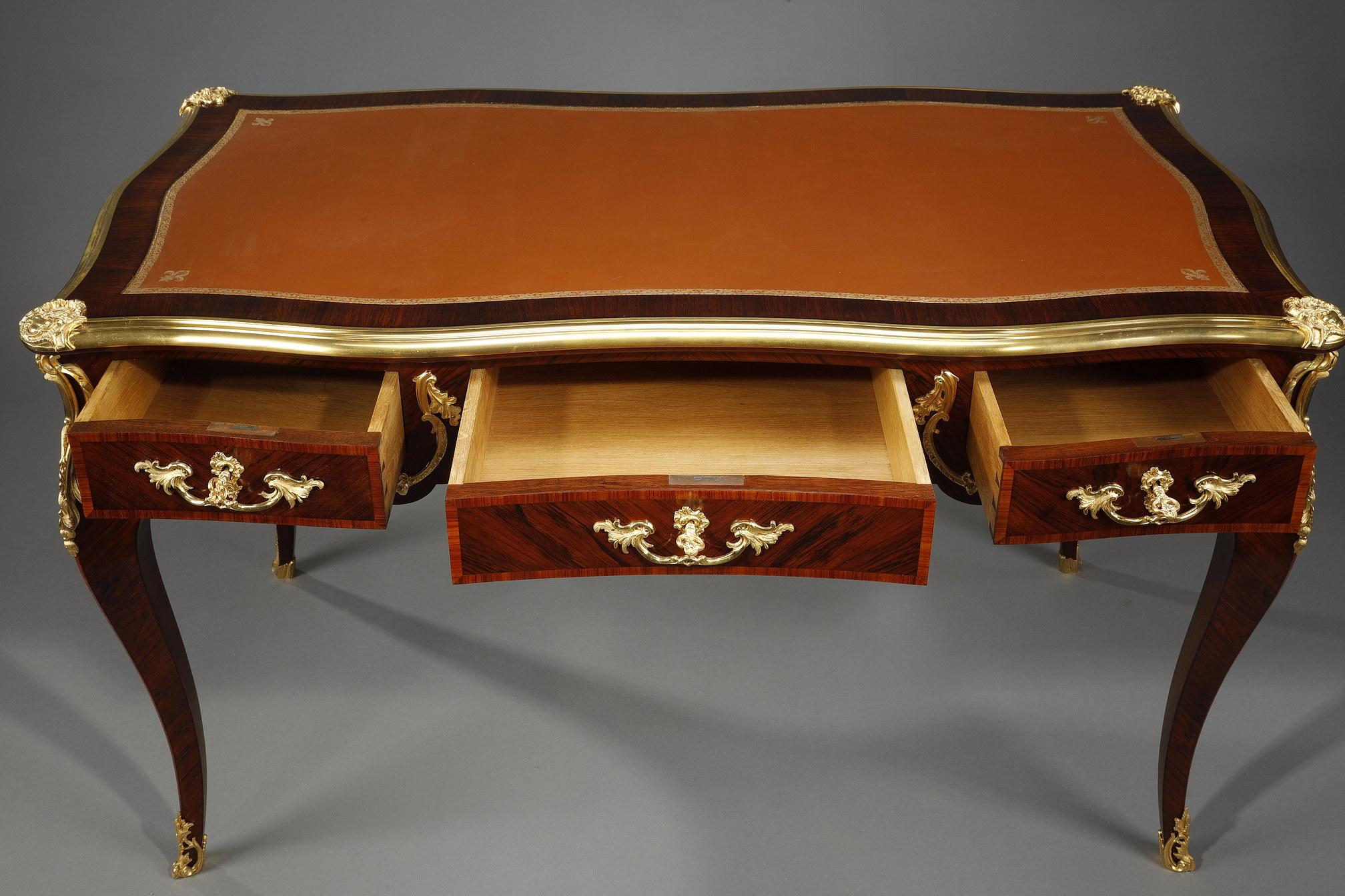20th Century Flat desk of style Louis XV, stamped Maurice Rinck