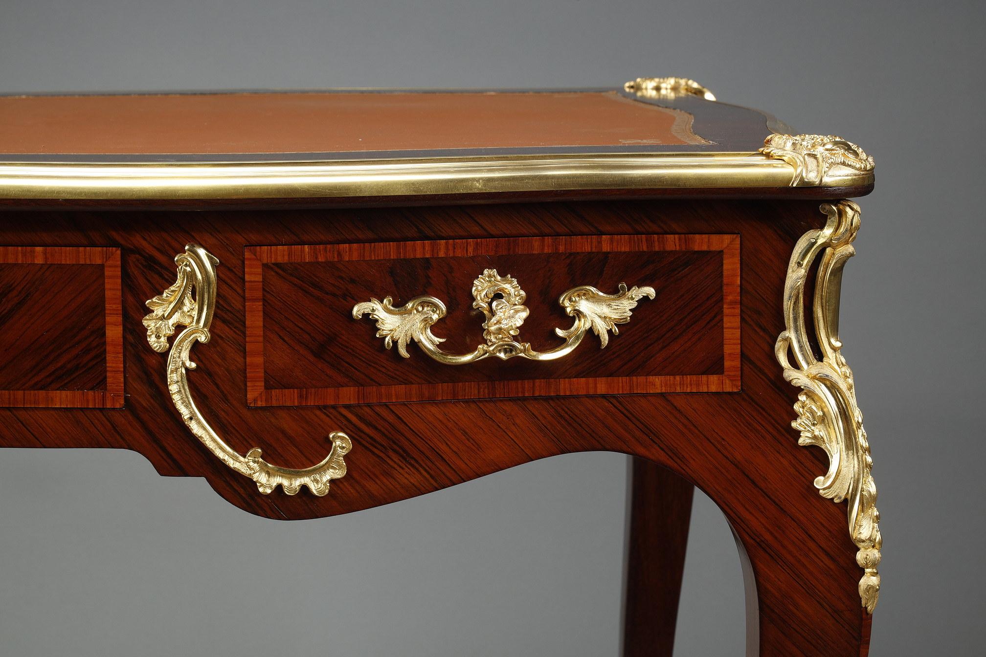 Flat desk of style Louis XV, stamped Maurice Rinck 1