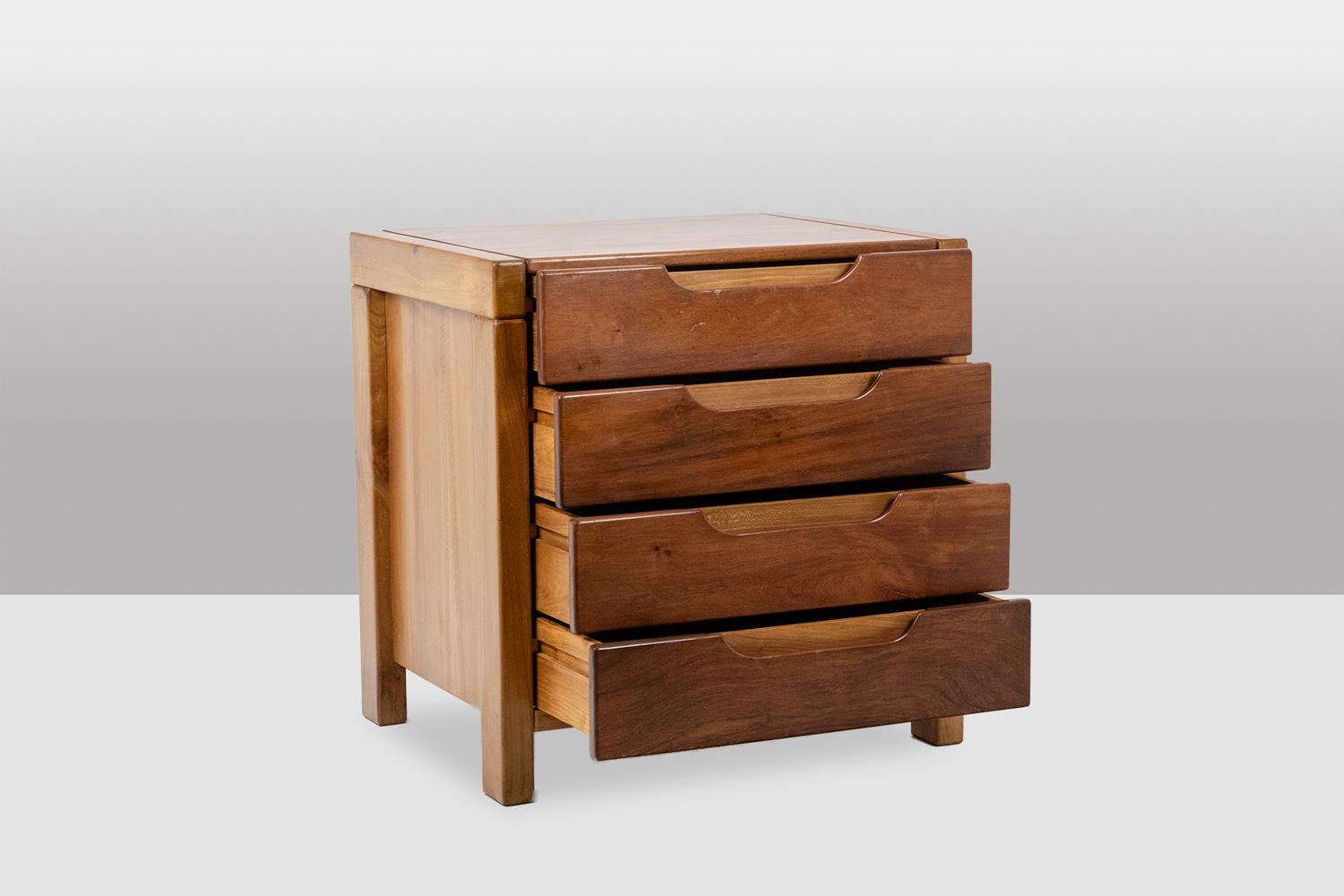 Flat desk with elm wood base, 6 drawers on the front. 1970s im Angebot 5