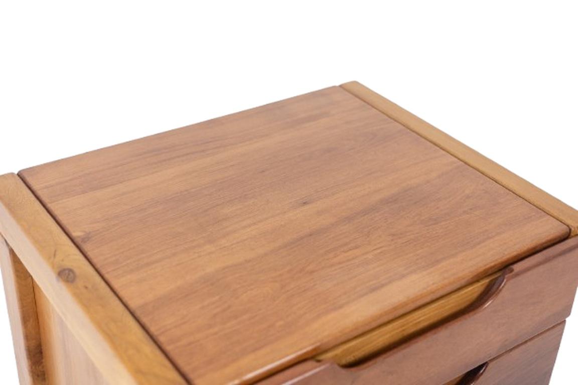 Flat desk with elm wood base, 6 drawers on the front. 1970s im Angebot 9