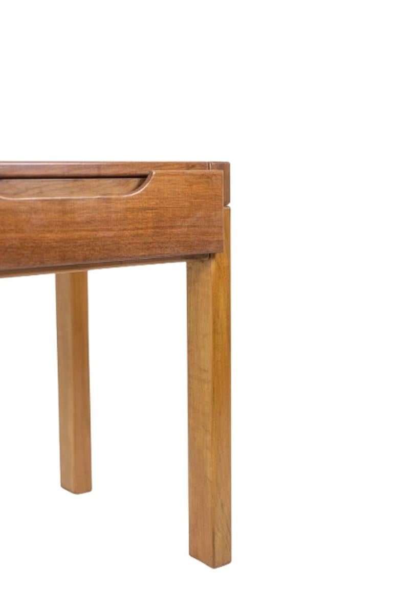 Flat desk with elm wood base, 6 drawers on the front. 1970s im Zustand „Gut“ im Angebot in Saint-Ouen, FR