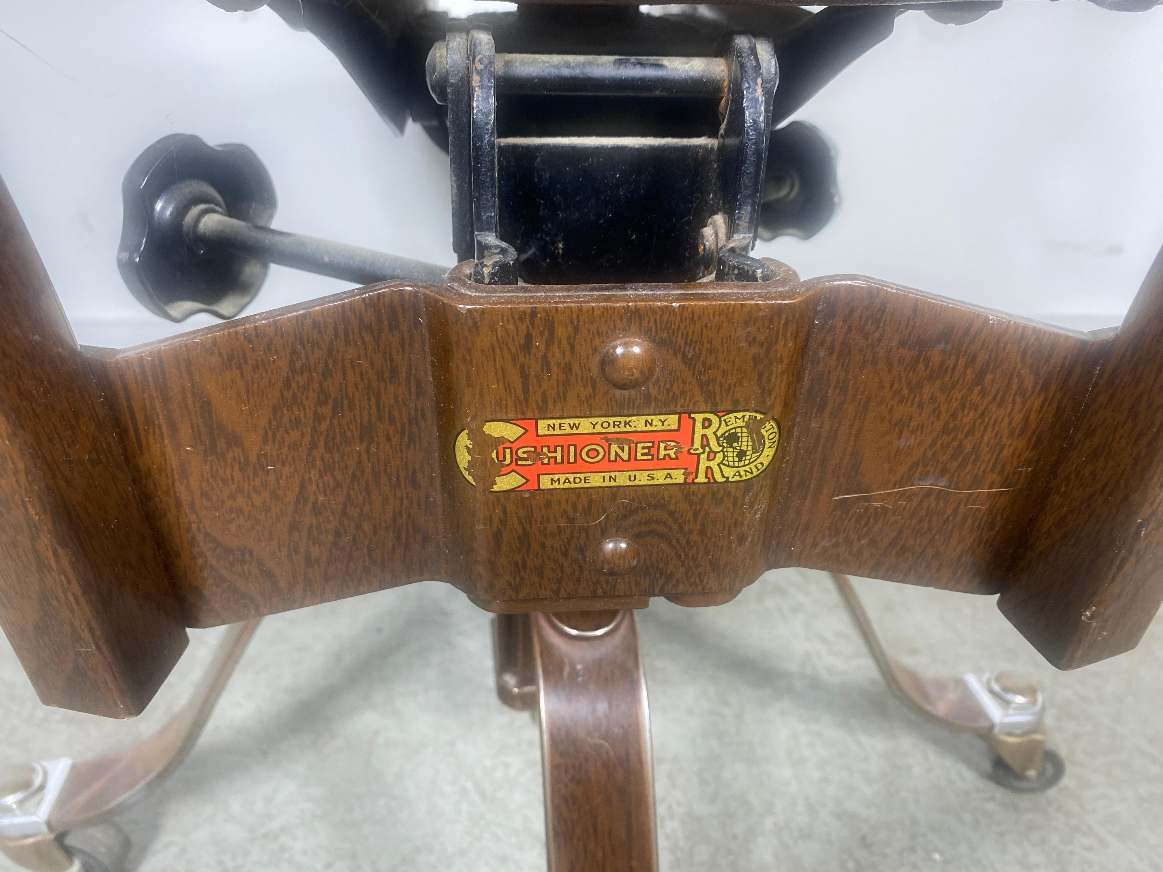 Flachstahl Industrieller Task-Stuhl von Remington Rand.. Original, unbehandelt im Angebot 3