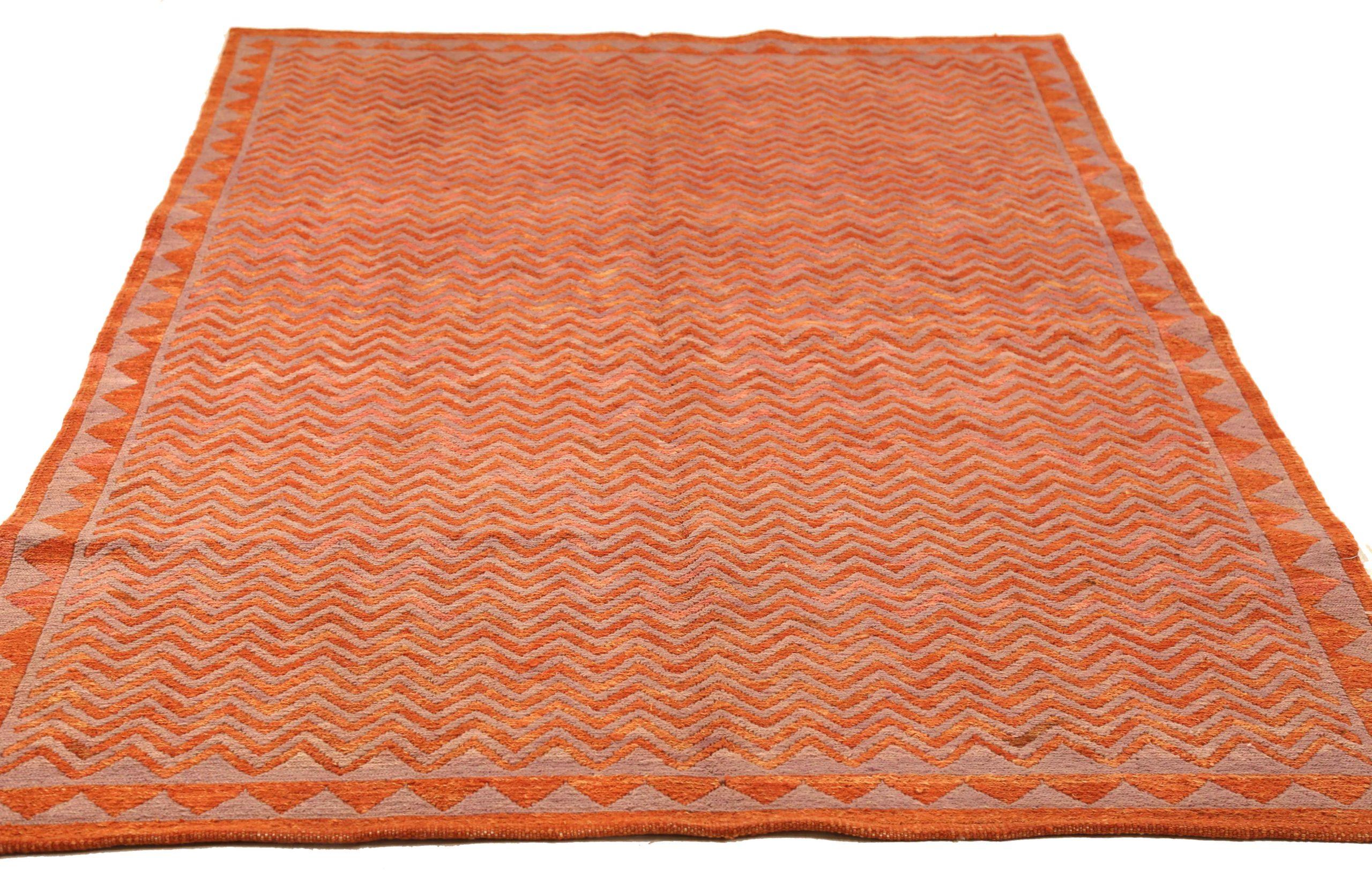 Discover the elegance of this unique Flat Weave featuring Area Rugs in Circa 1990. Designed with meticulous attention to detail, this exclusive design is perfect for enhancing your space.