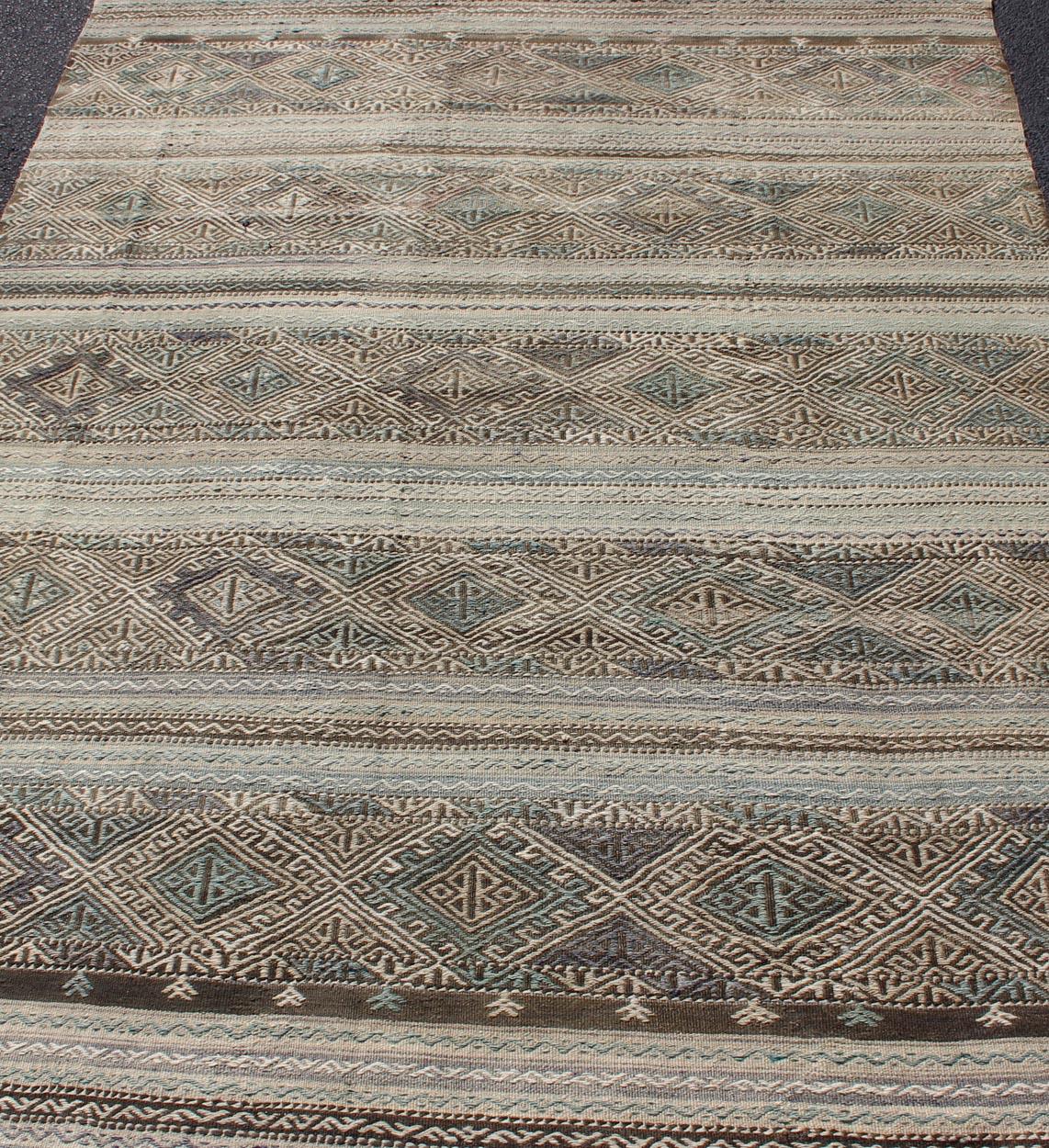 Flat-Weave Embroideries Kilim in Taupe, Green, Teal, Blue and Brown In Good Condition For Sale In Atlanta, GA