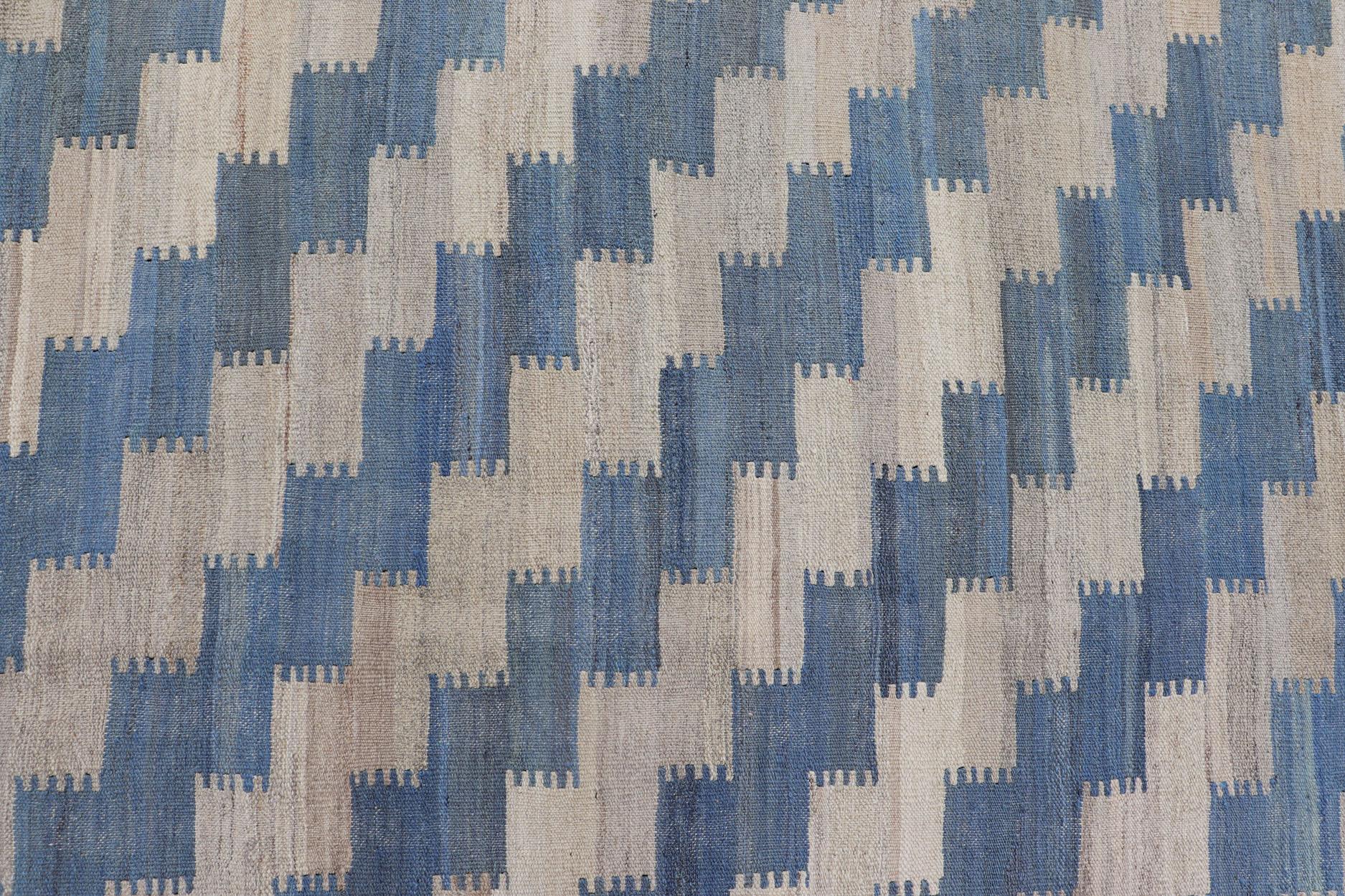 Flat-Weave Kilim Rug with a Modern Design in Blue, and Creams For Sale 3