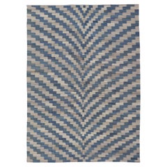 Flachgewebter Kelim-Teppich mit modernem Design in Blau und Creme