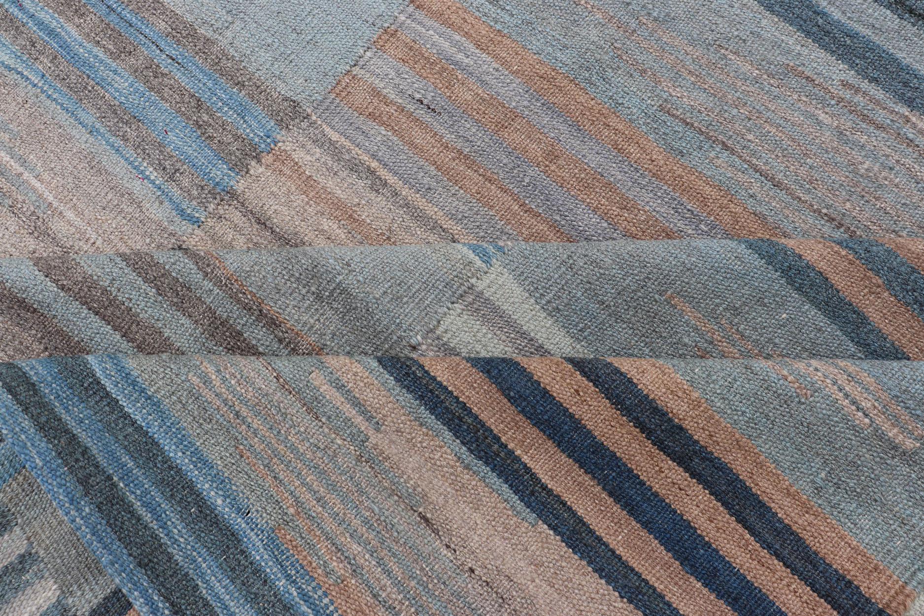 Multicolor paneled Flat-Weave Kilim Rug with Modern Design For Sale 5